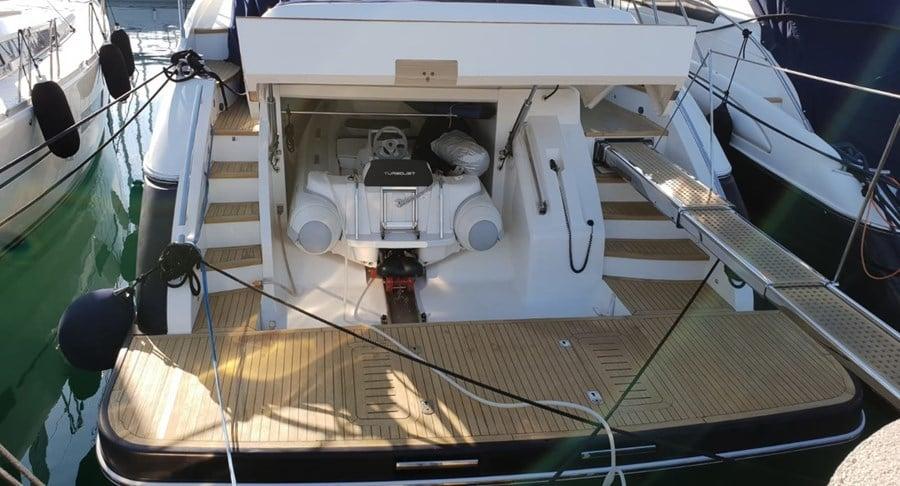 2010 Princess 63 