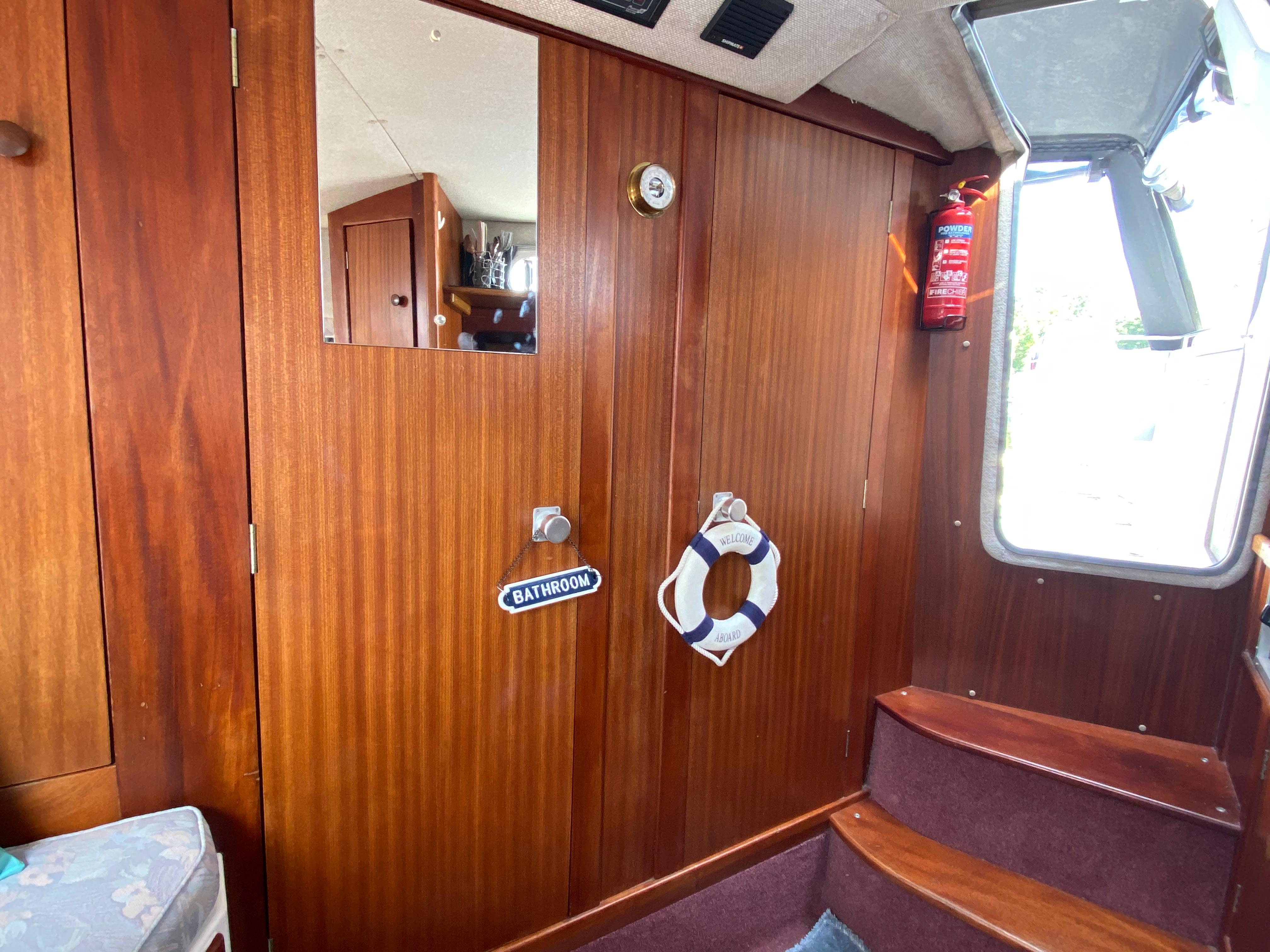 1991 Sealine 255 Senator