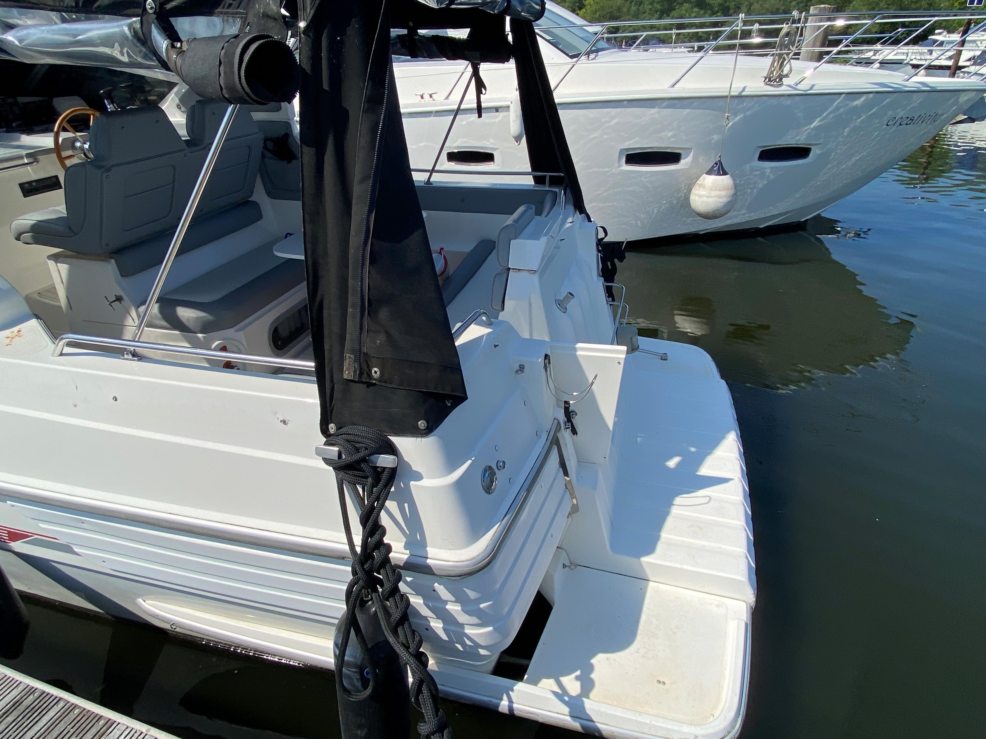 1991 Sealine 255 Senator