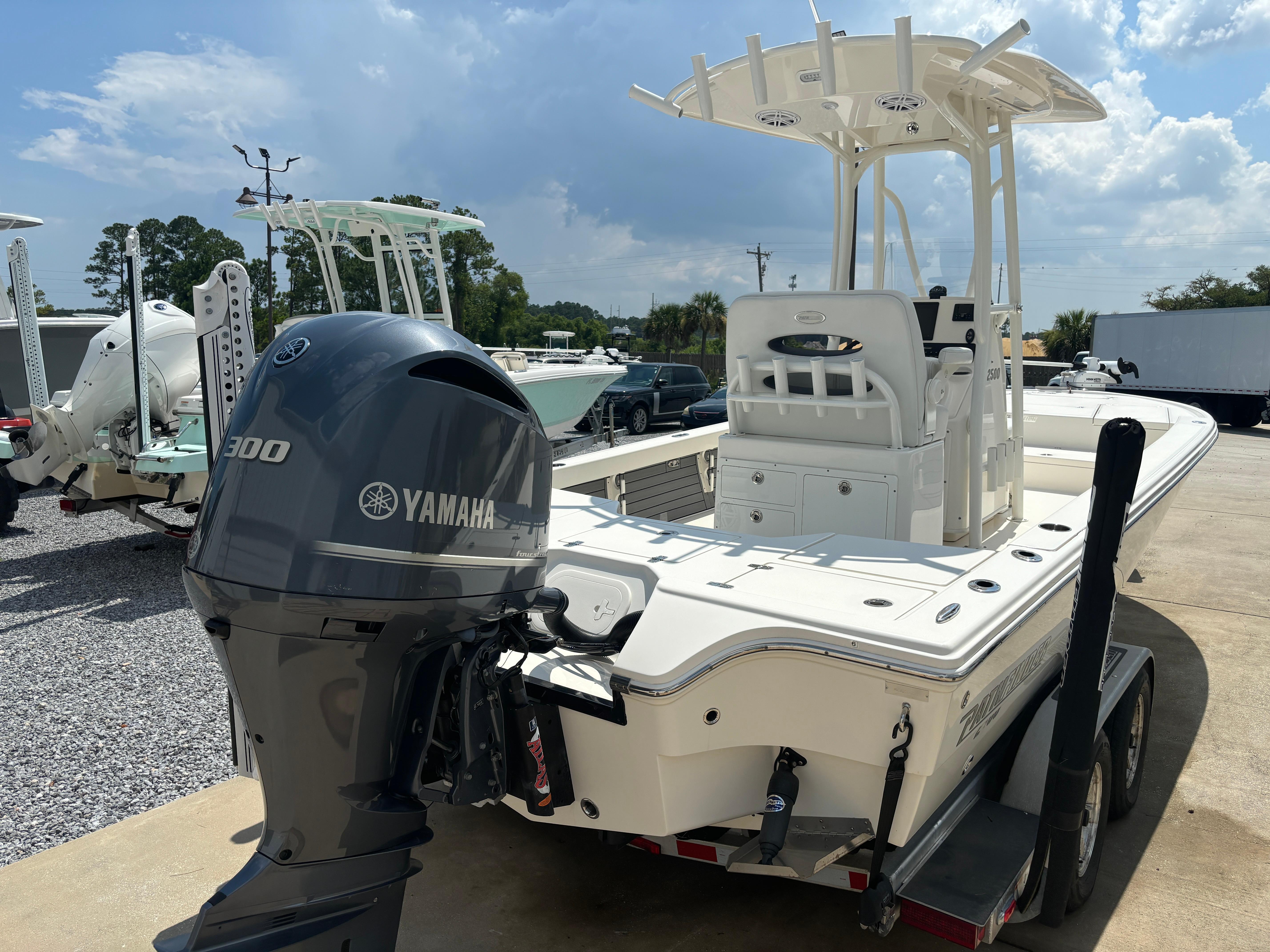 2021-pathfinder-2500-hybrid-power-9450175-20240705084224961-1_XLARGE