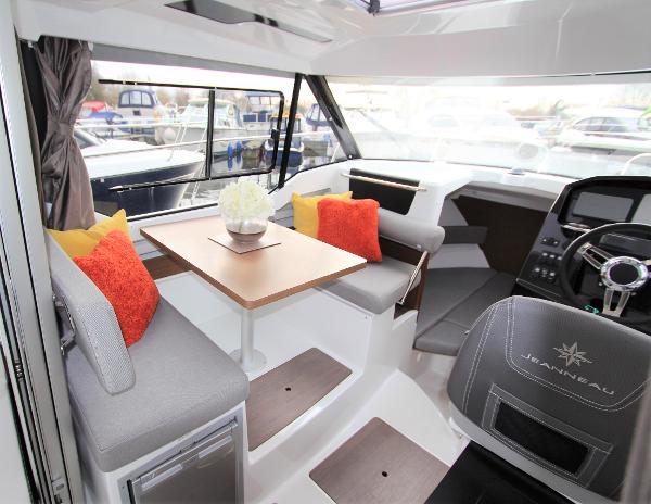 2019 Jeanneau Merry Fisher 795