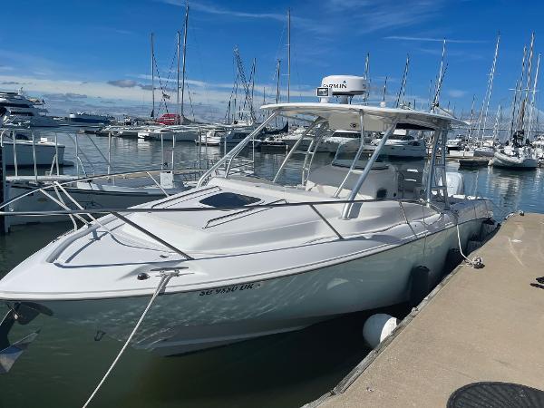 32' Boston Whaler, Listing Number 100915091, - Photo No. 3