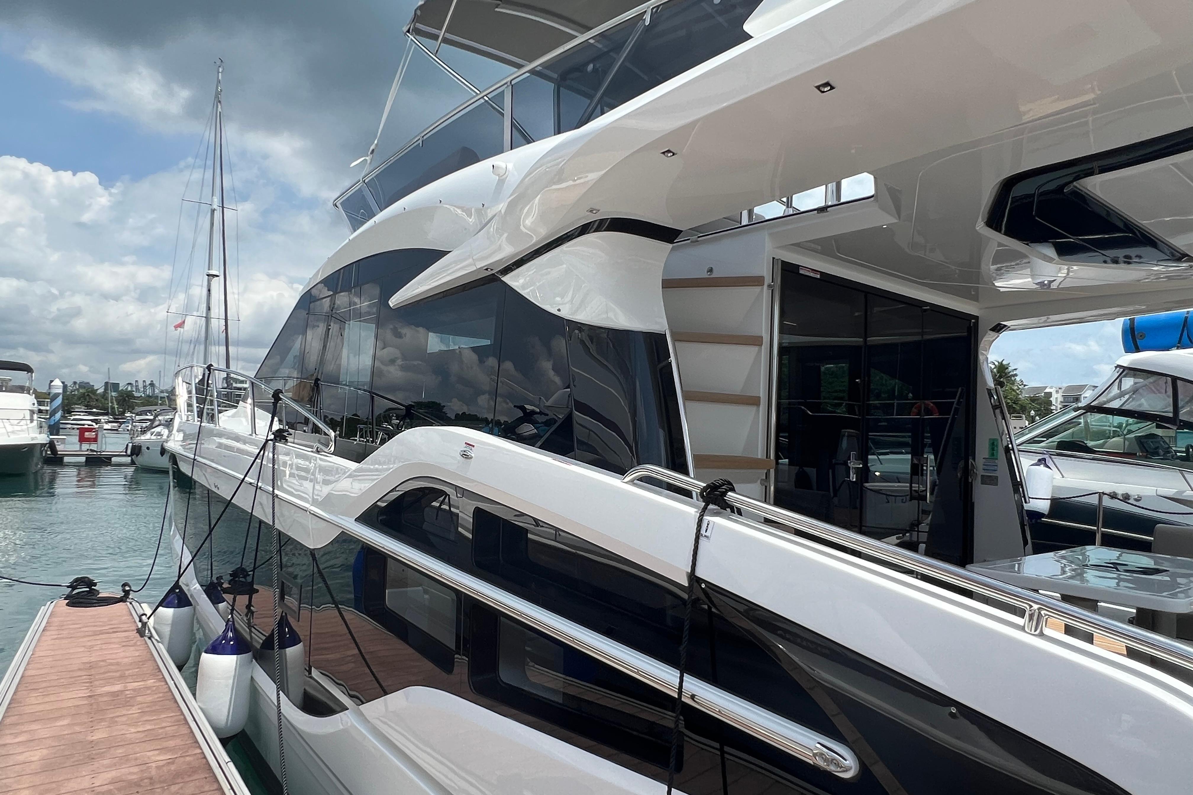 2024 Galeon 440 Fly Power 10060177 20260119193815345 4