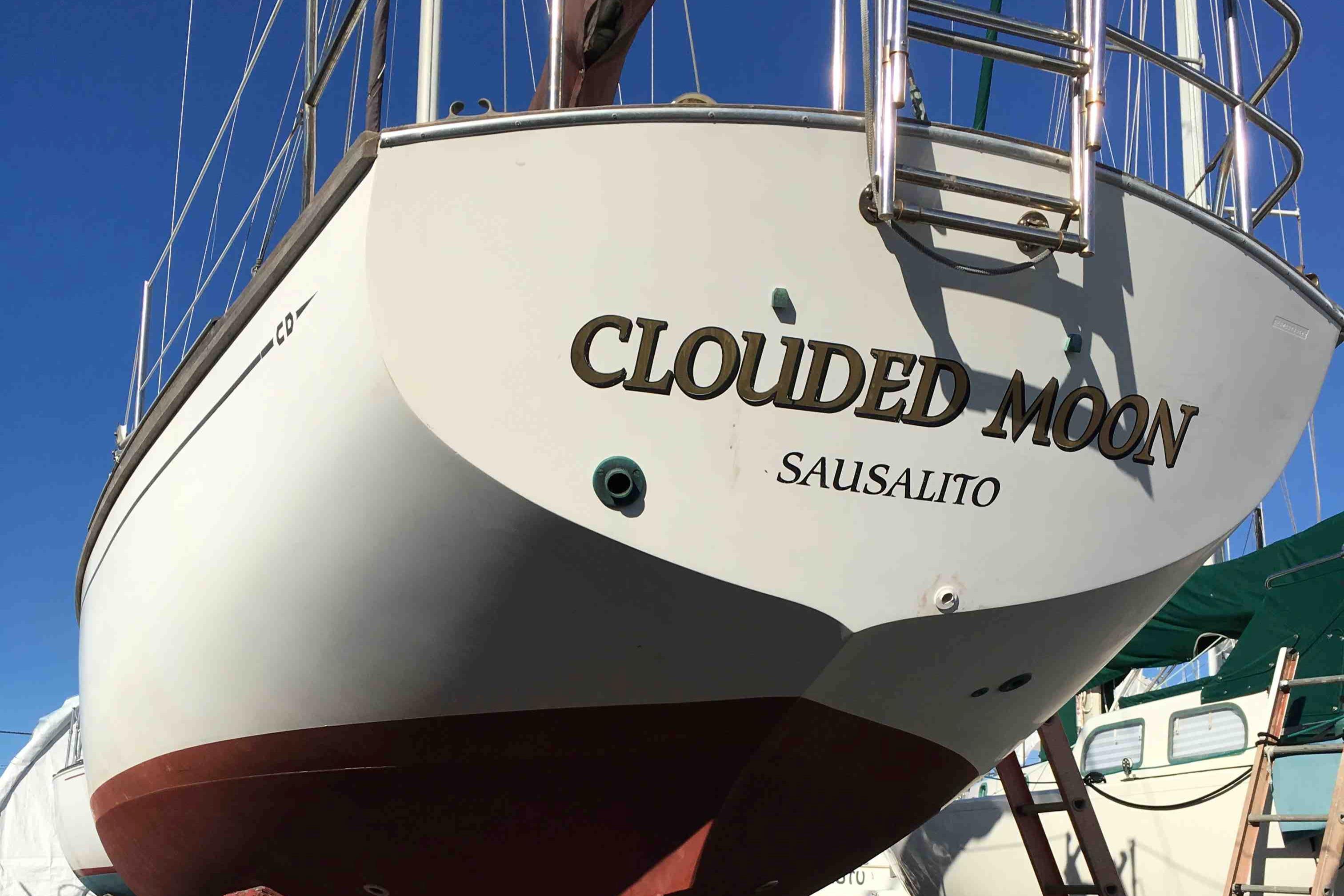 Image [10] of 1985 Cape Dory 31