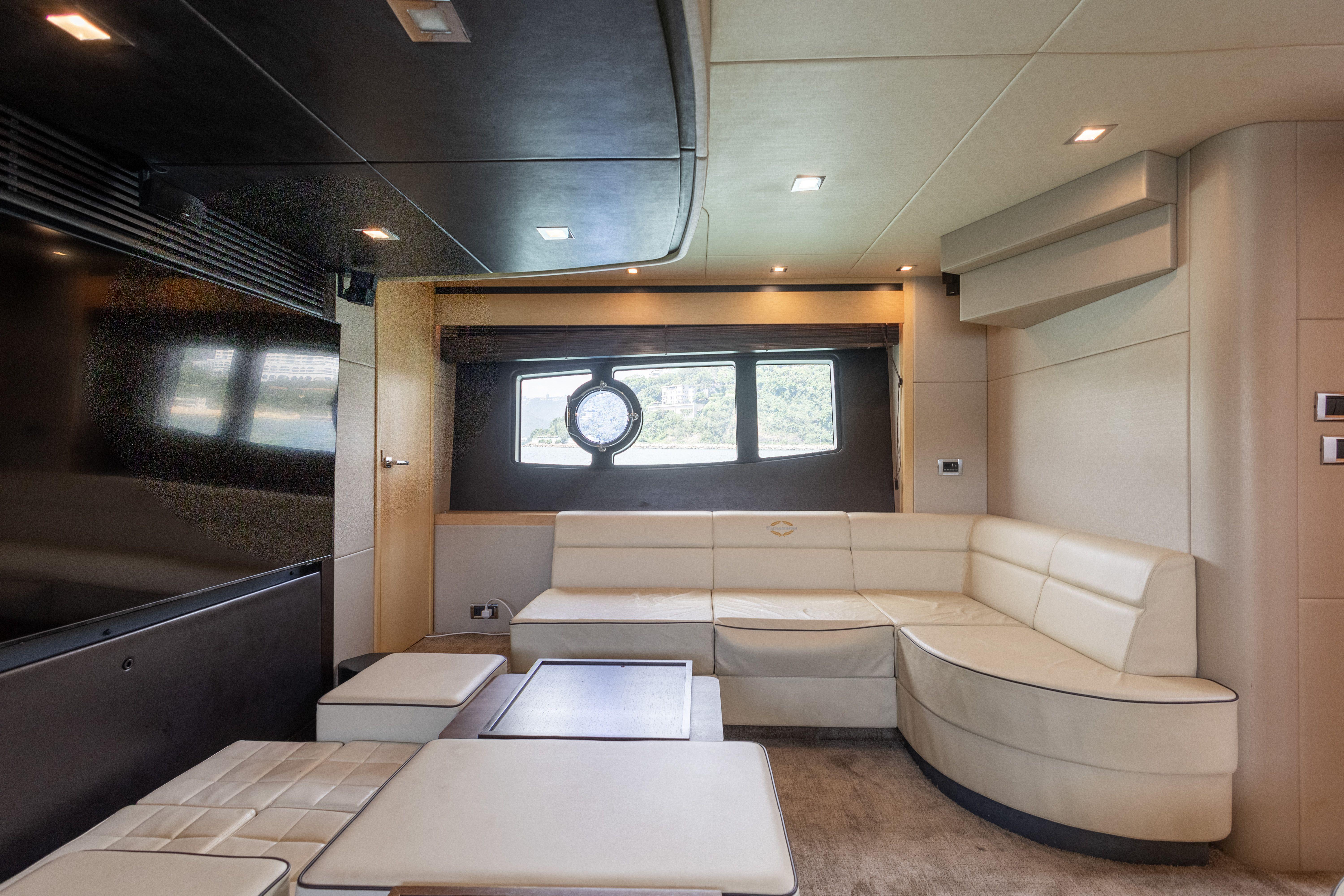 2013 Sunseeker Manhattan Power 9650187 20250108192717059 1 XLARGE