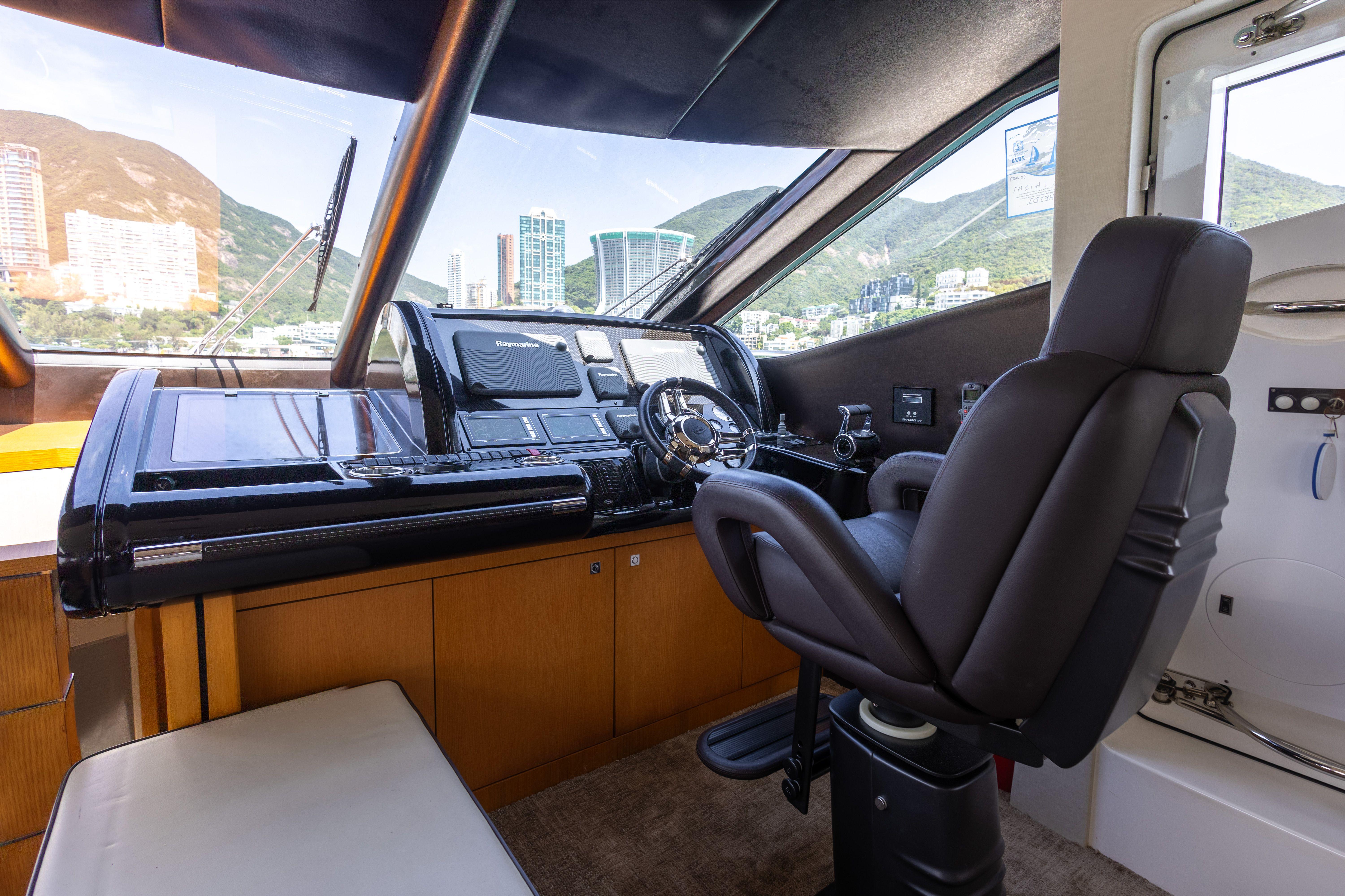 2013 Sunseeker Manhattan Power 9650187 20250108192903141 1 XLARGE