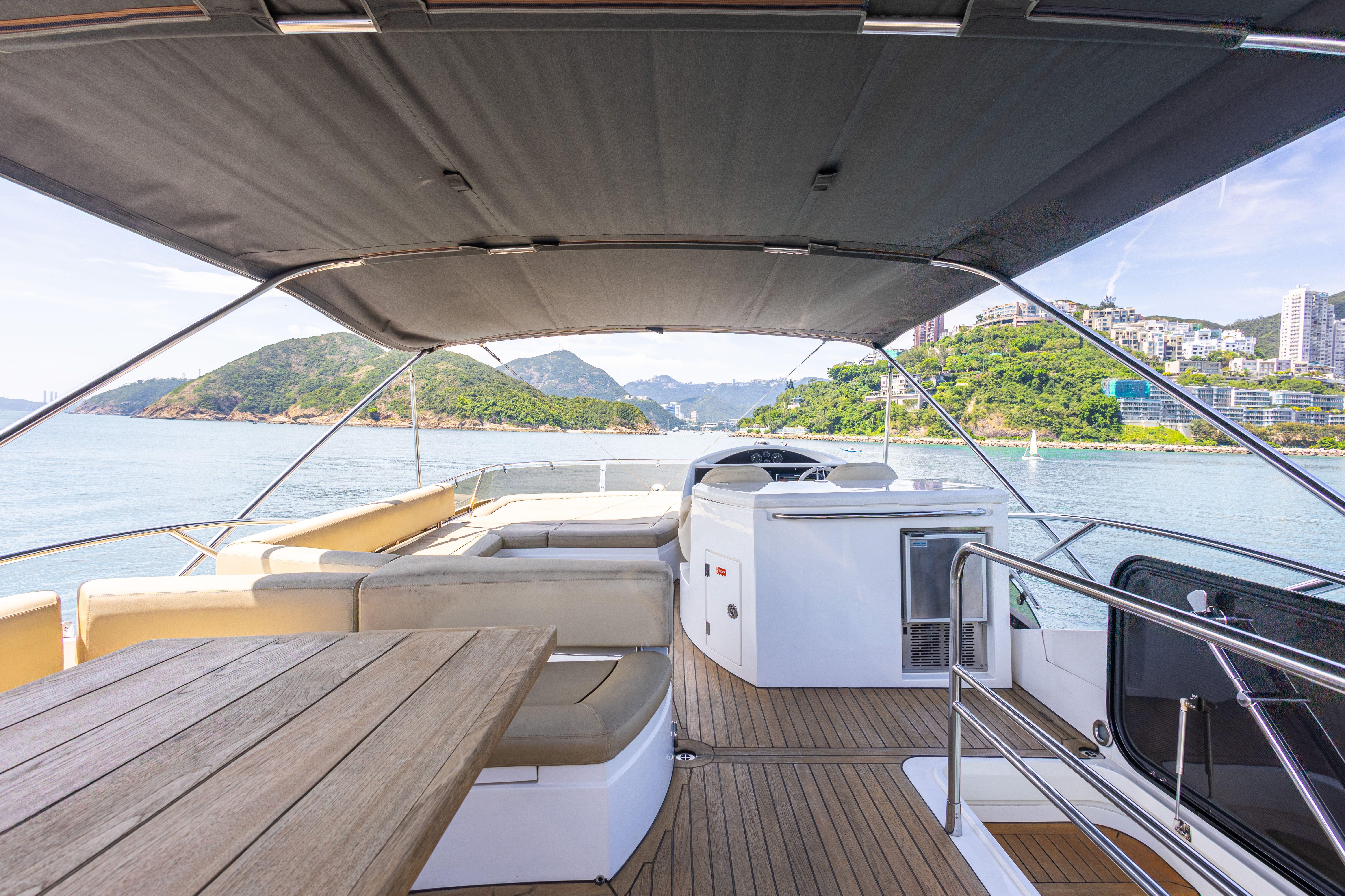 2013 Sunseeker Manhattan Power 9650187 20250108193047560 1 XLARGE