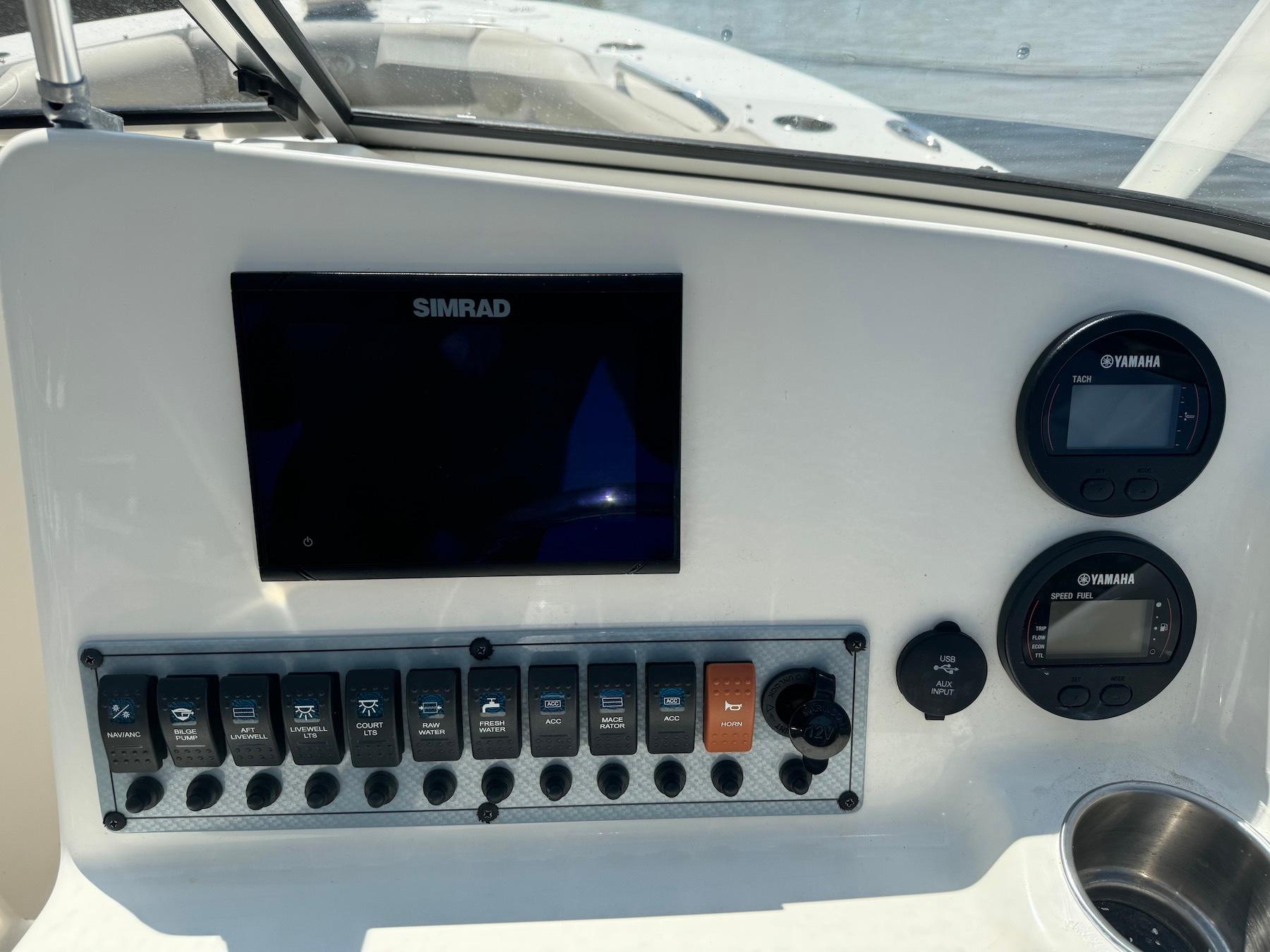 NJ 9056 MD Knot 10 Yacht Sales