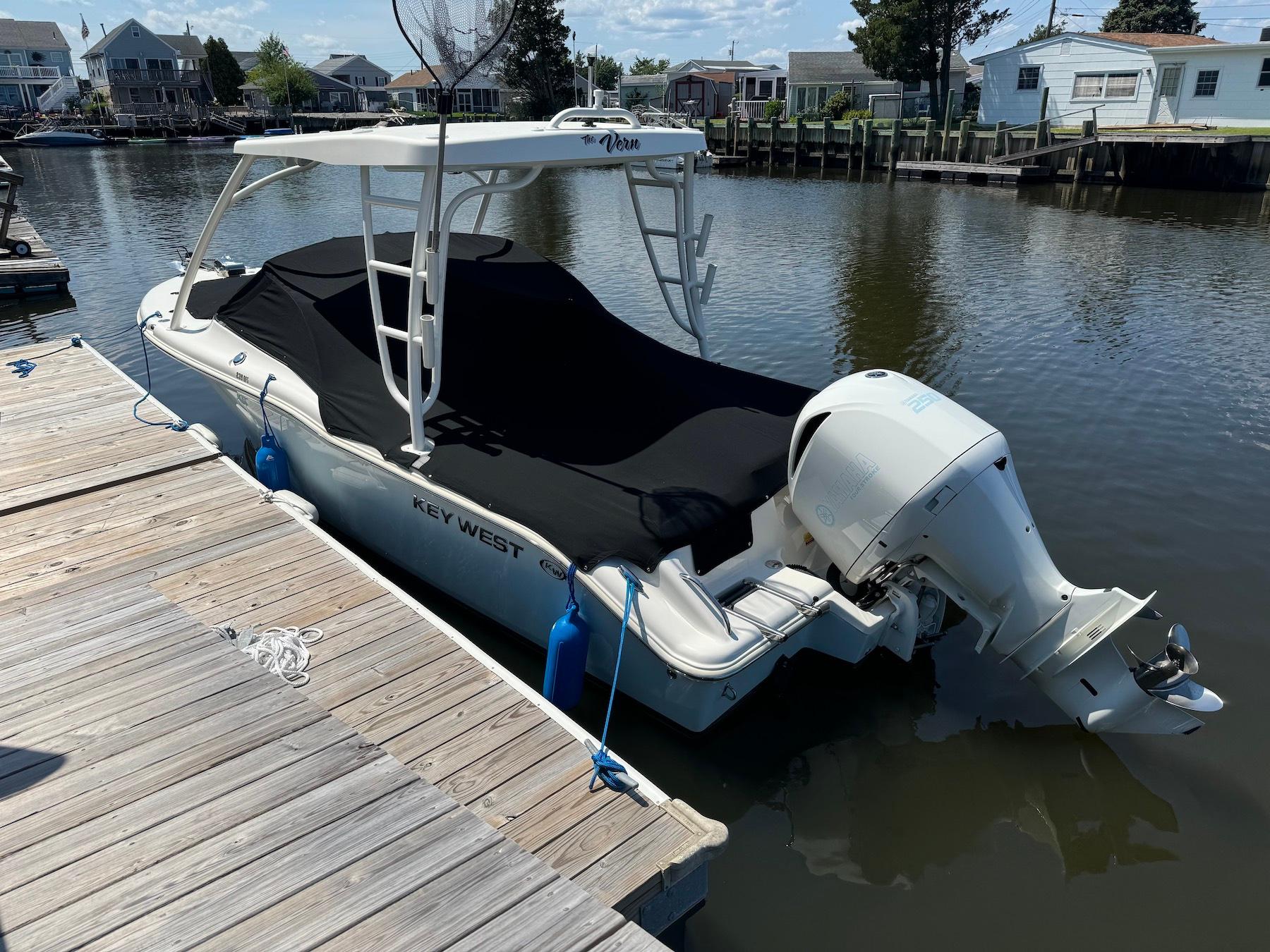 NJ 9056 MD Knot 10 Yacht Sales