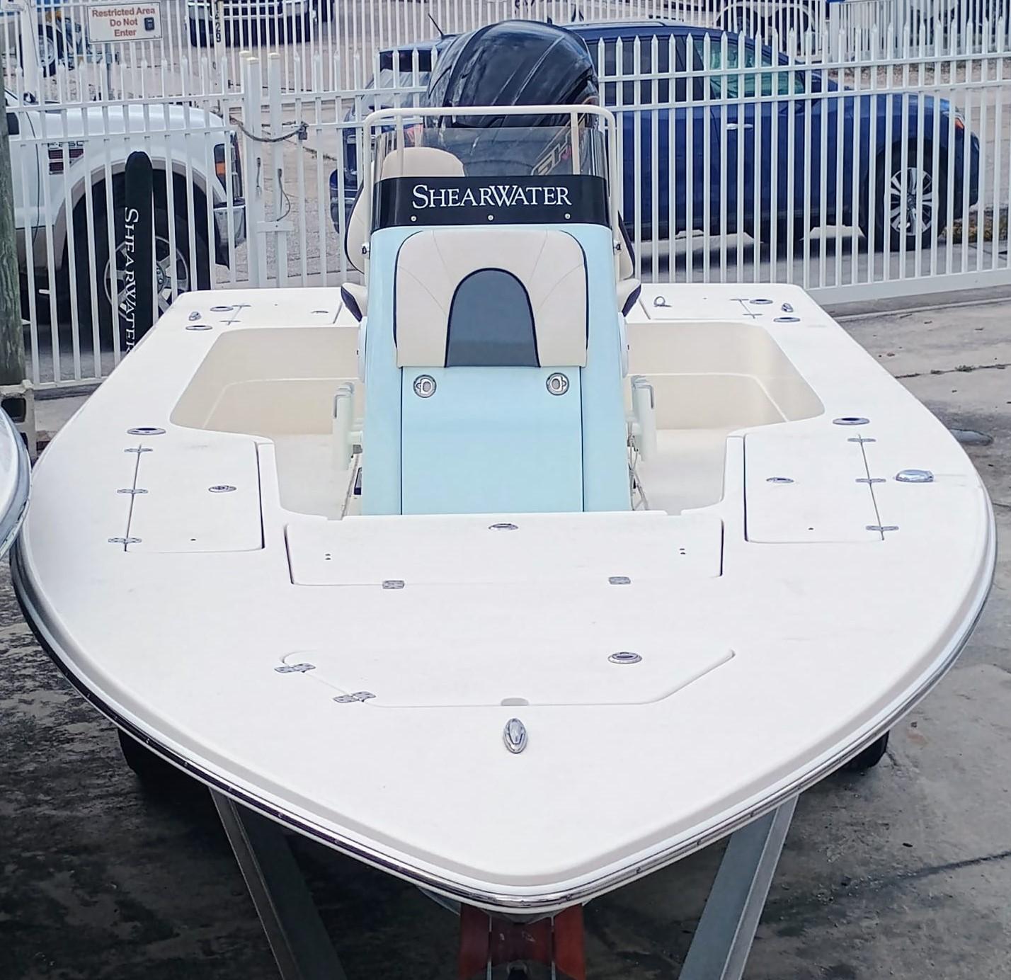 2023-shearwater-x22-power-9780188-20250502103906647-1_XLARGE