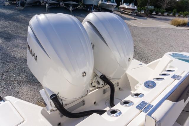 2024 Sailfish 312 CC