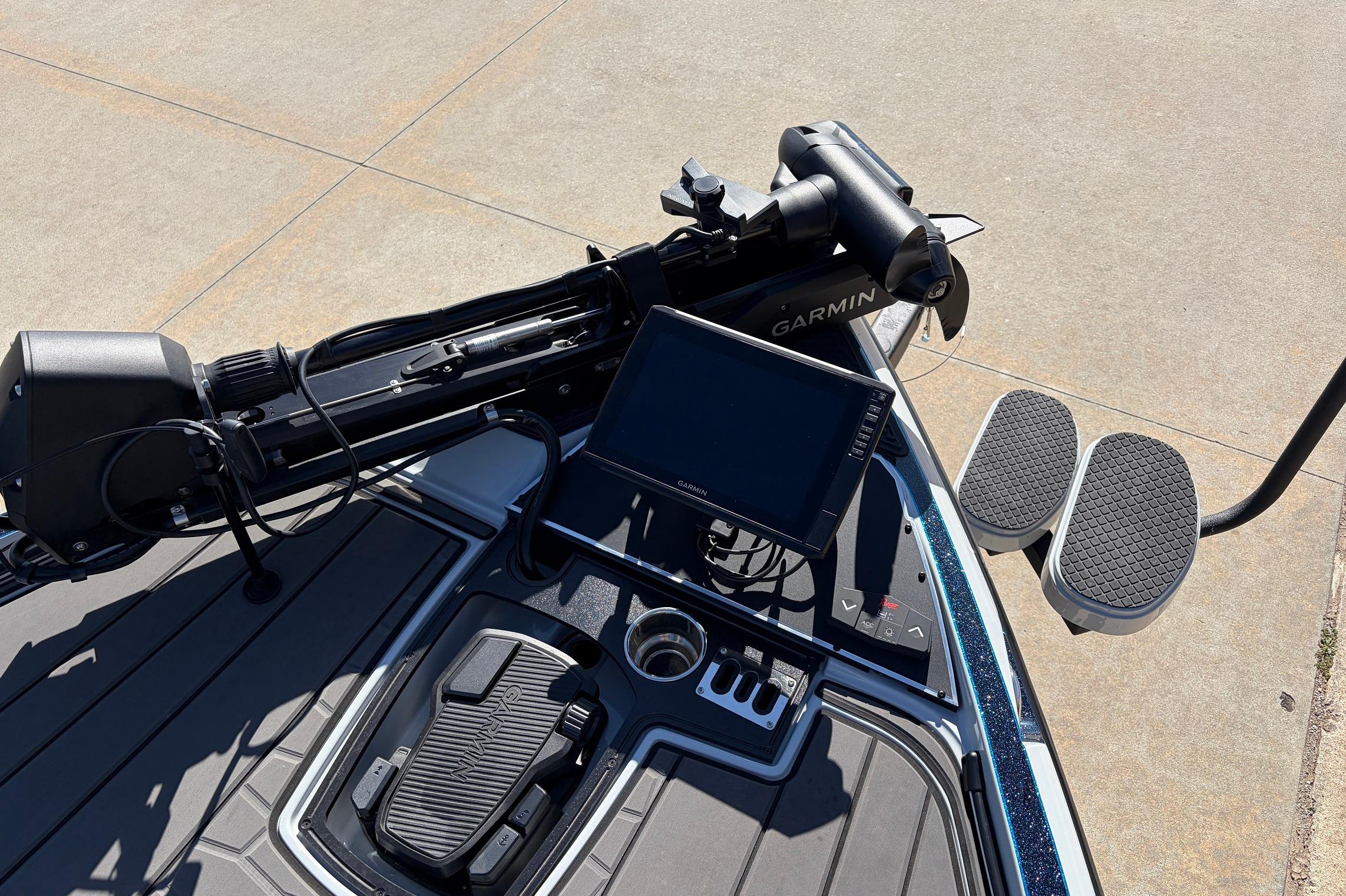 2026 Ranger Z521R Cup-Equipped