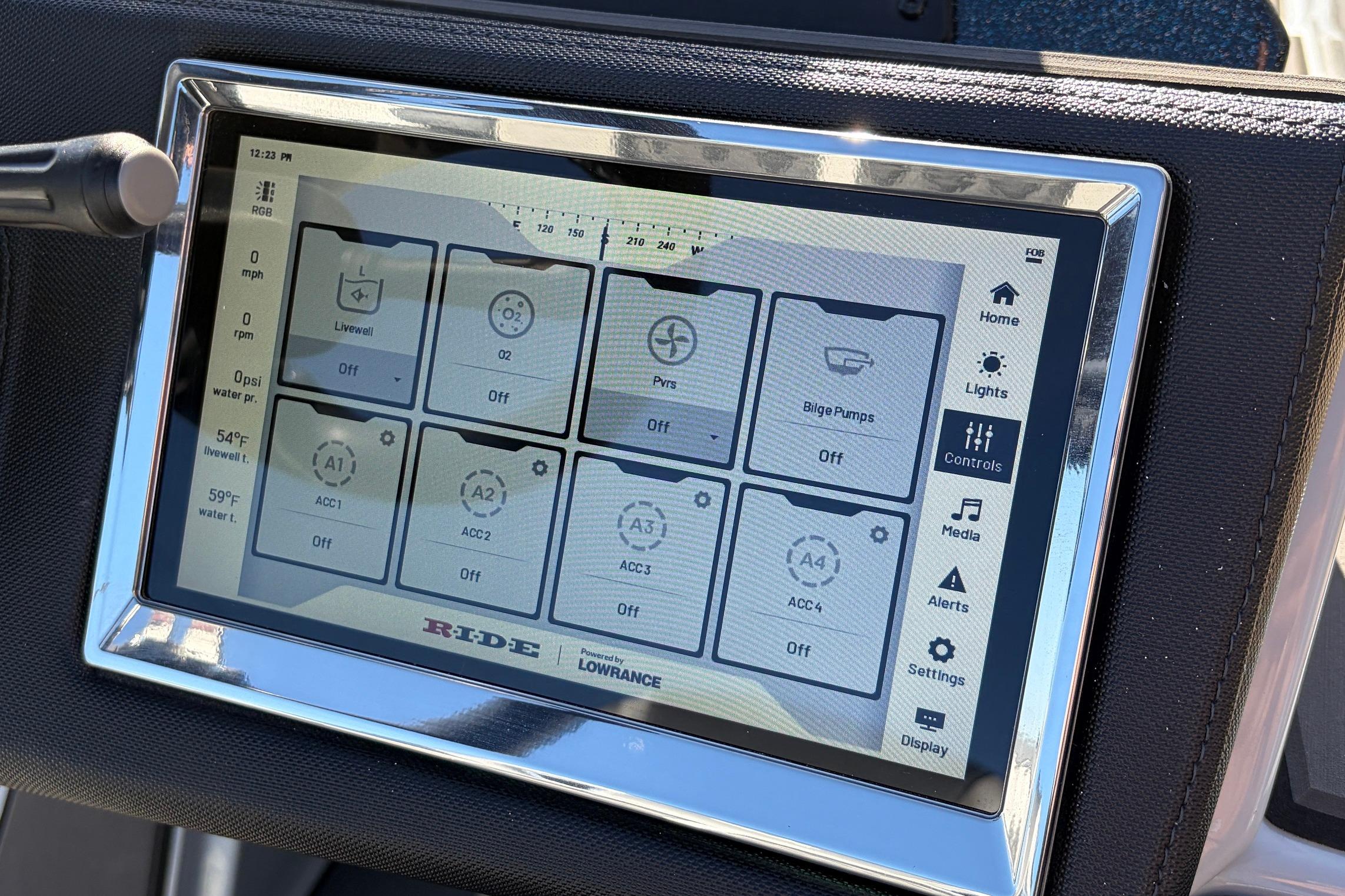 2026 Ranger Z521R Cup-Equipped