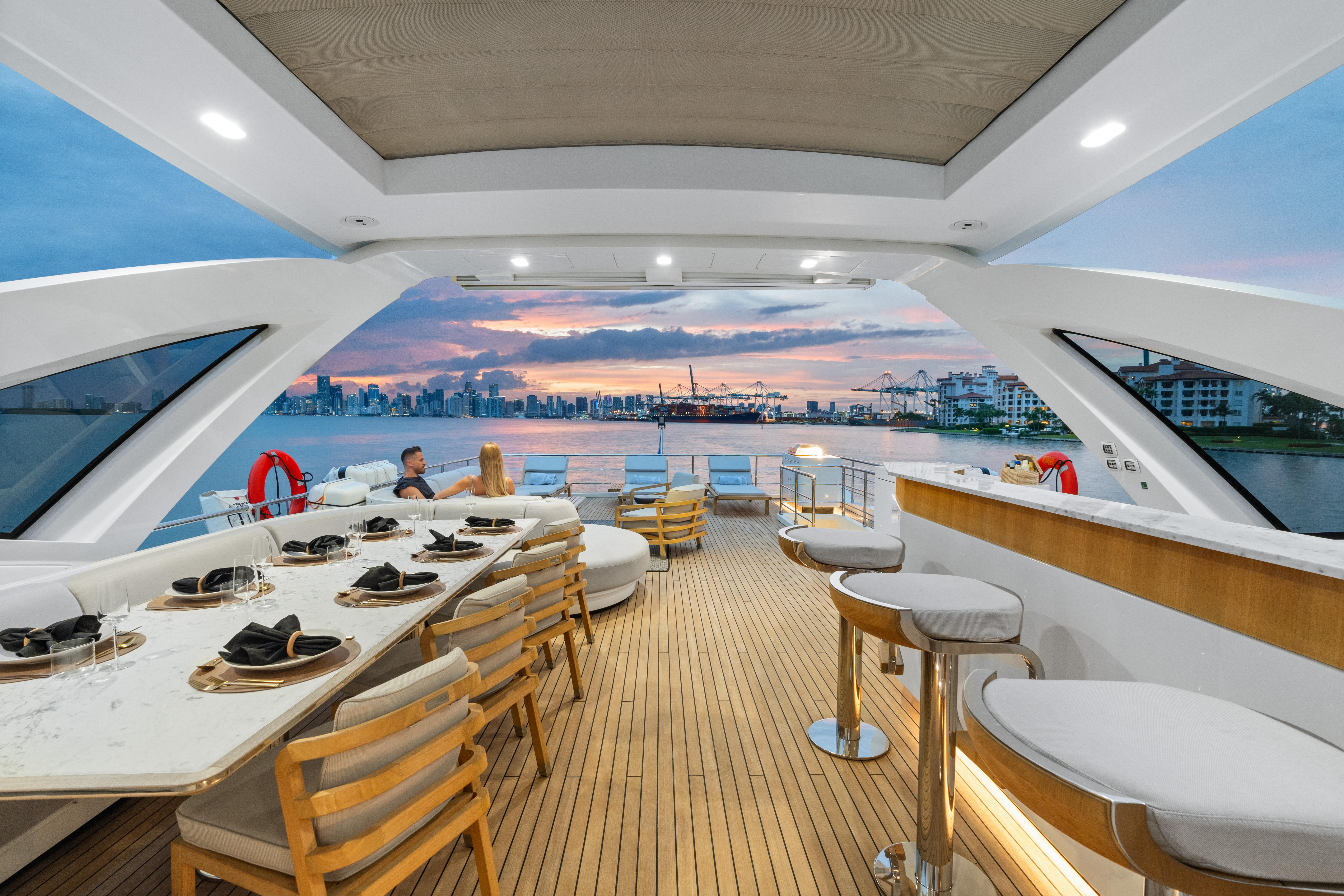 Yacht Photos Pics