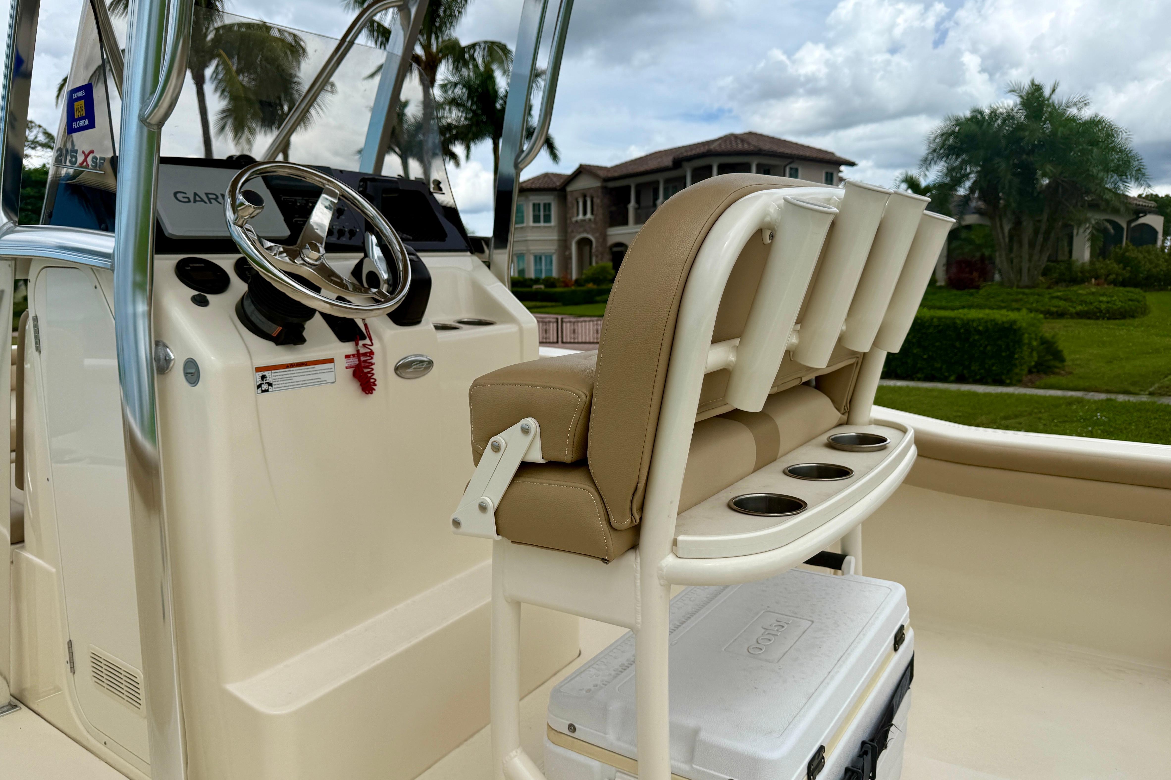 2020 Scout 215 XSF-7