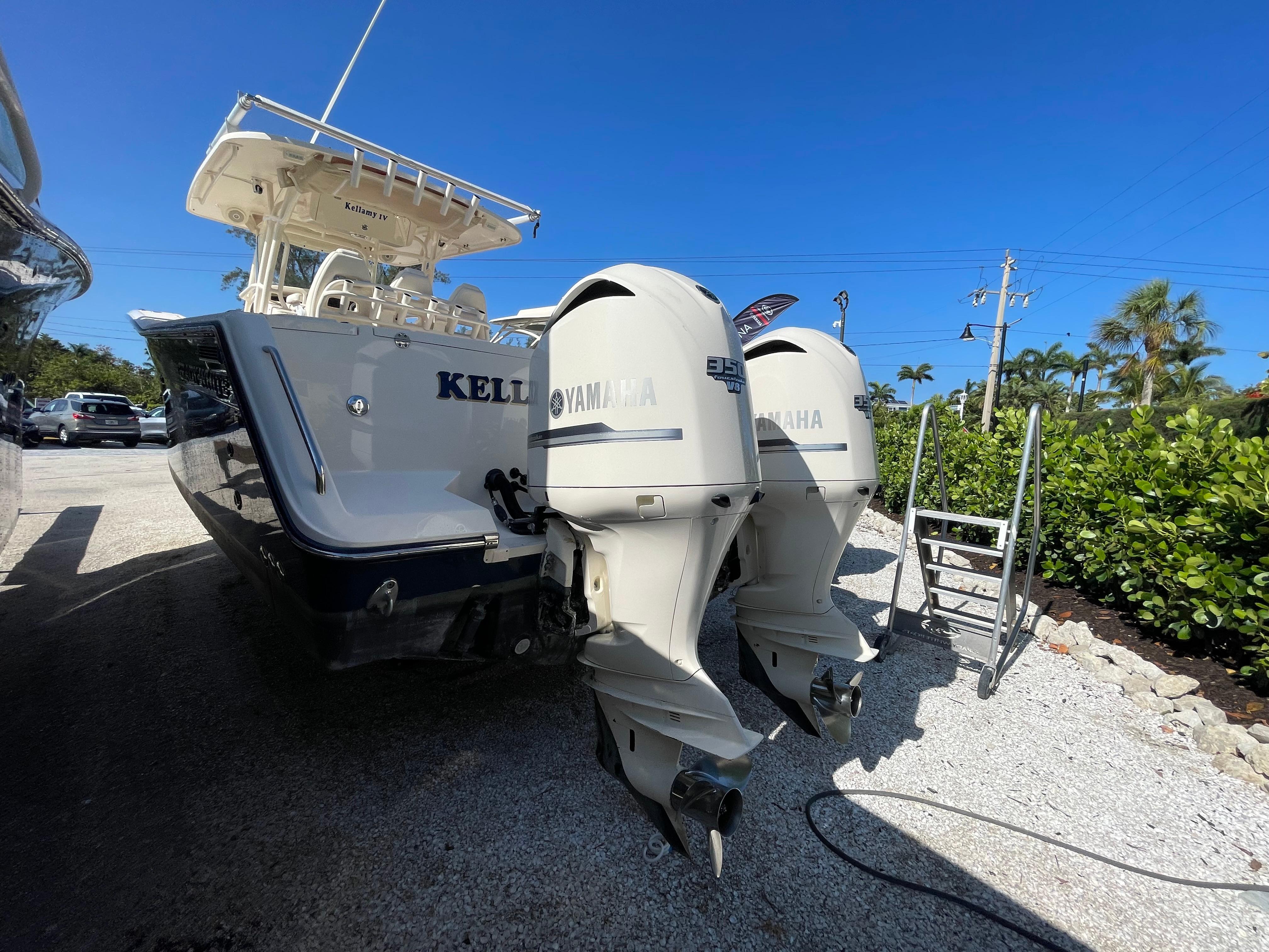 2015 Grady-White Canyon 336