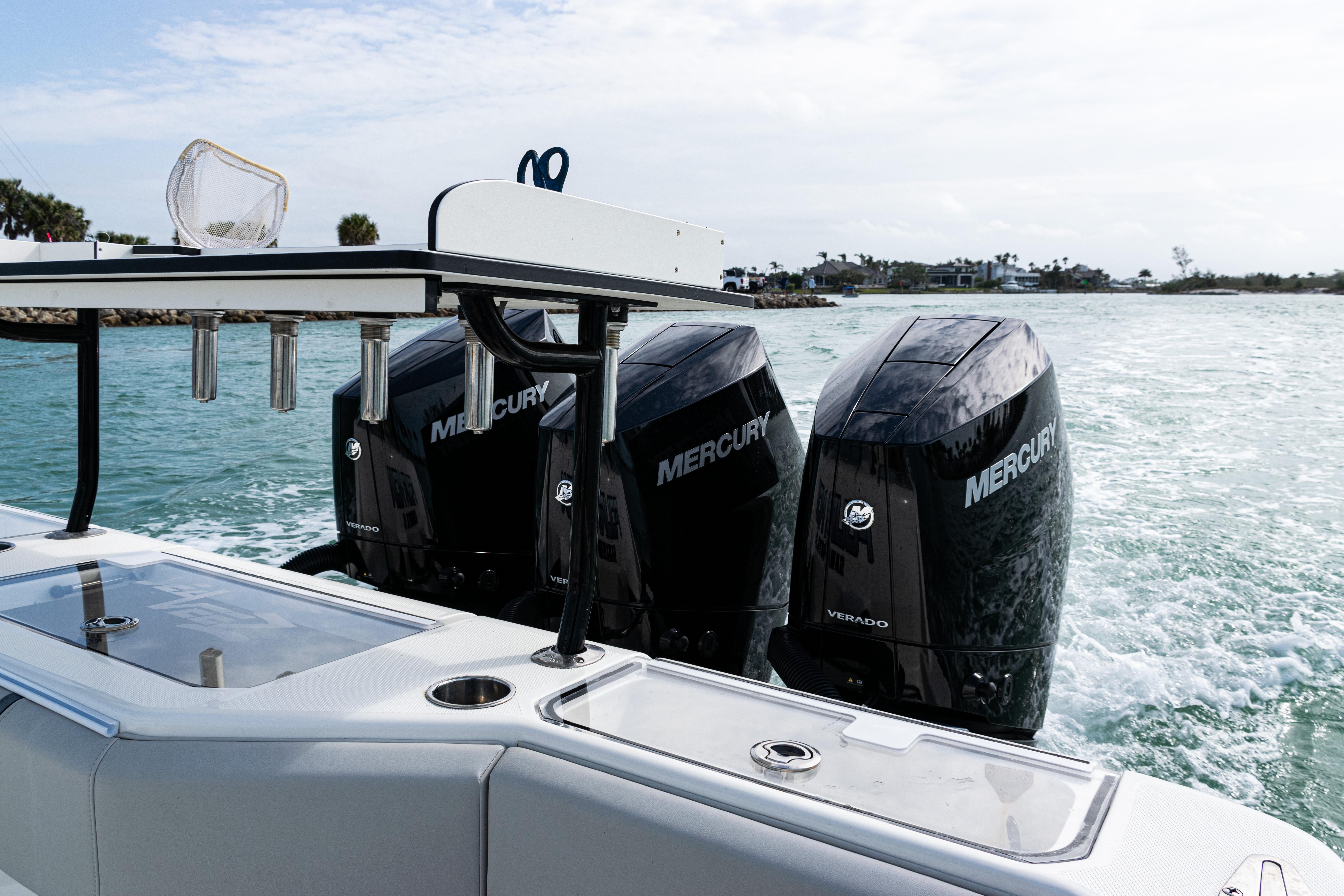SeaVee-390Z 2015 -FL-US-2015 SeaVee 390Z boat with triple Mercury outboard engines on the water.-9741010 | Thumbnail