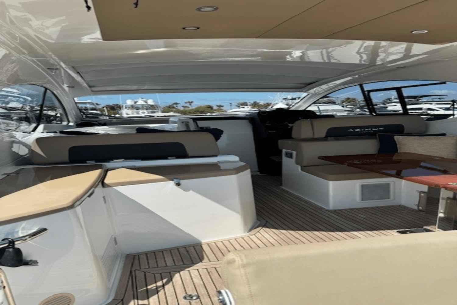 Yacht Photos Pics