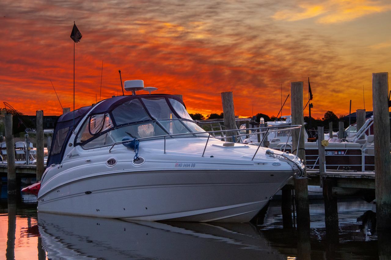 M 8020 DD Knot 10 Yacht Sales