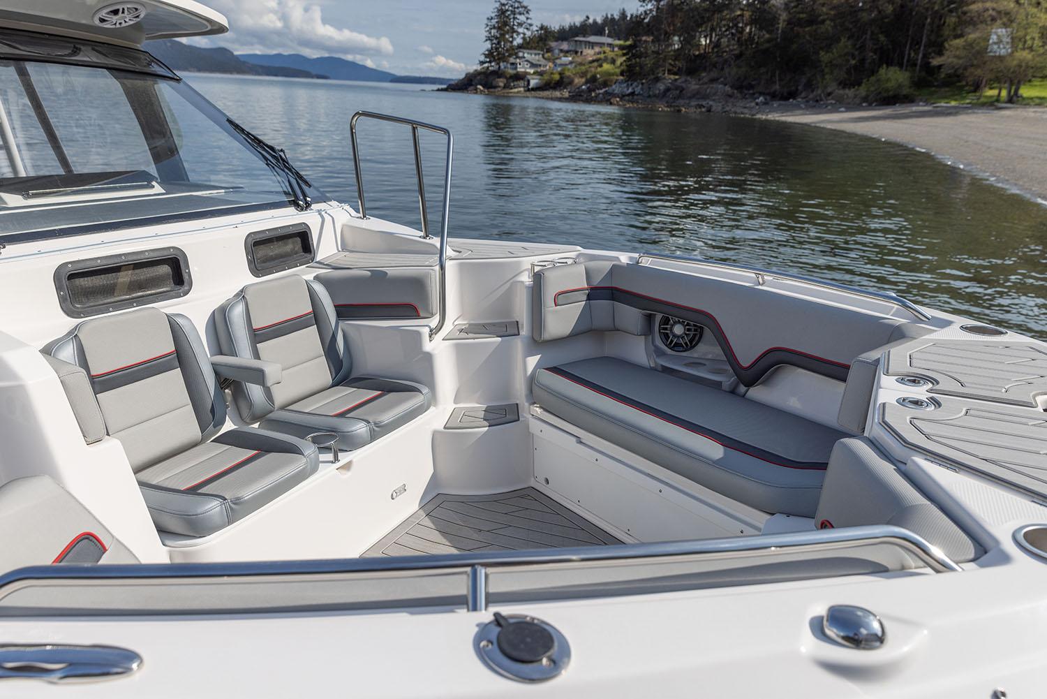 Solara-S-310 CW 2025 -FL-US-Manufacturer Provided Image-9624144 | Thumbnail