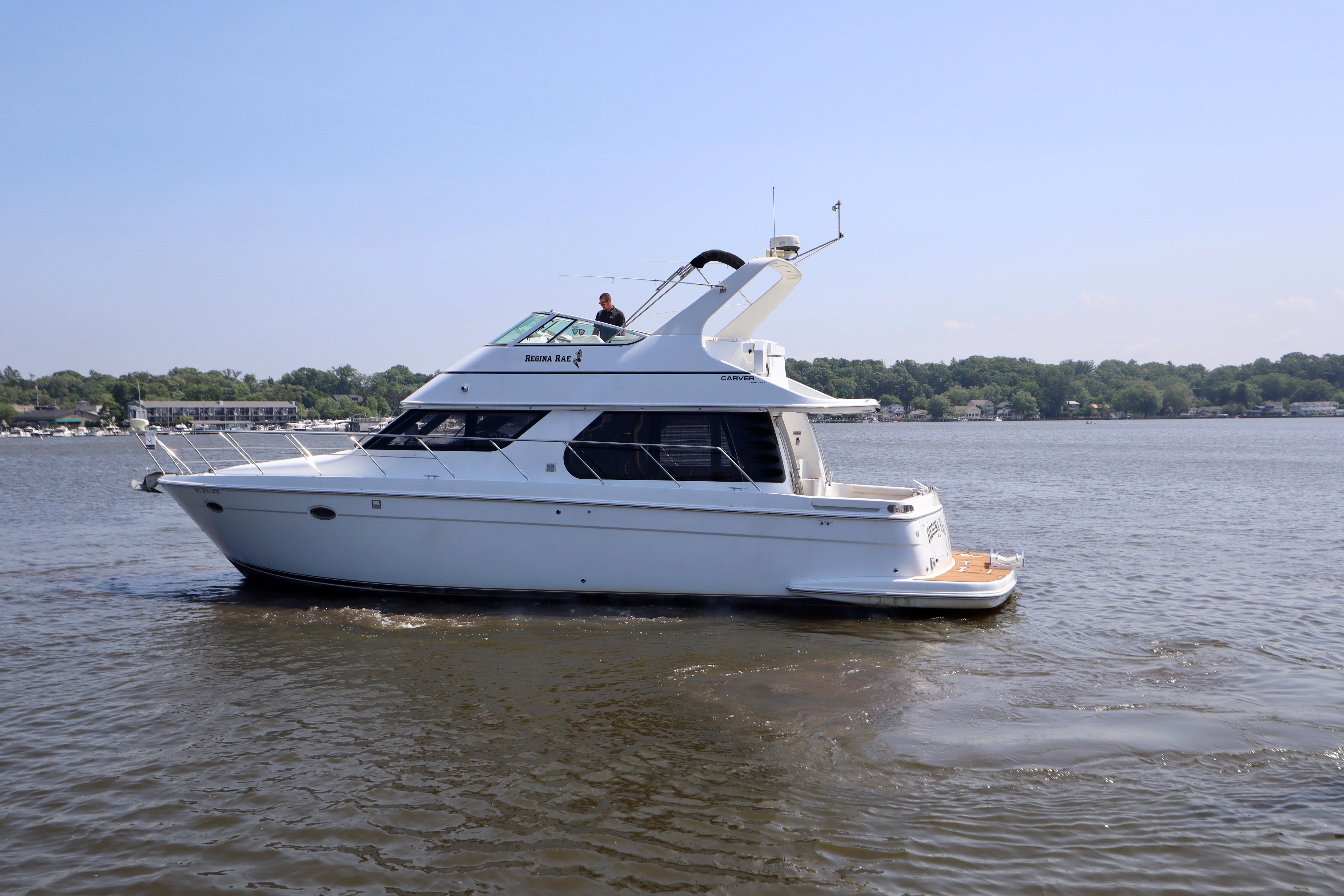 1999-carver-450-voyager-pilothouse-power-9671016-982977748-0-170620252012-45