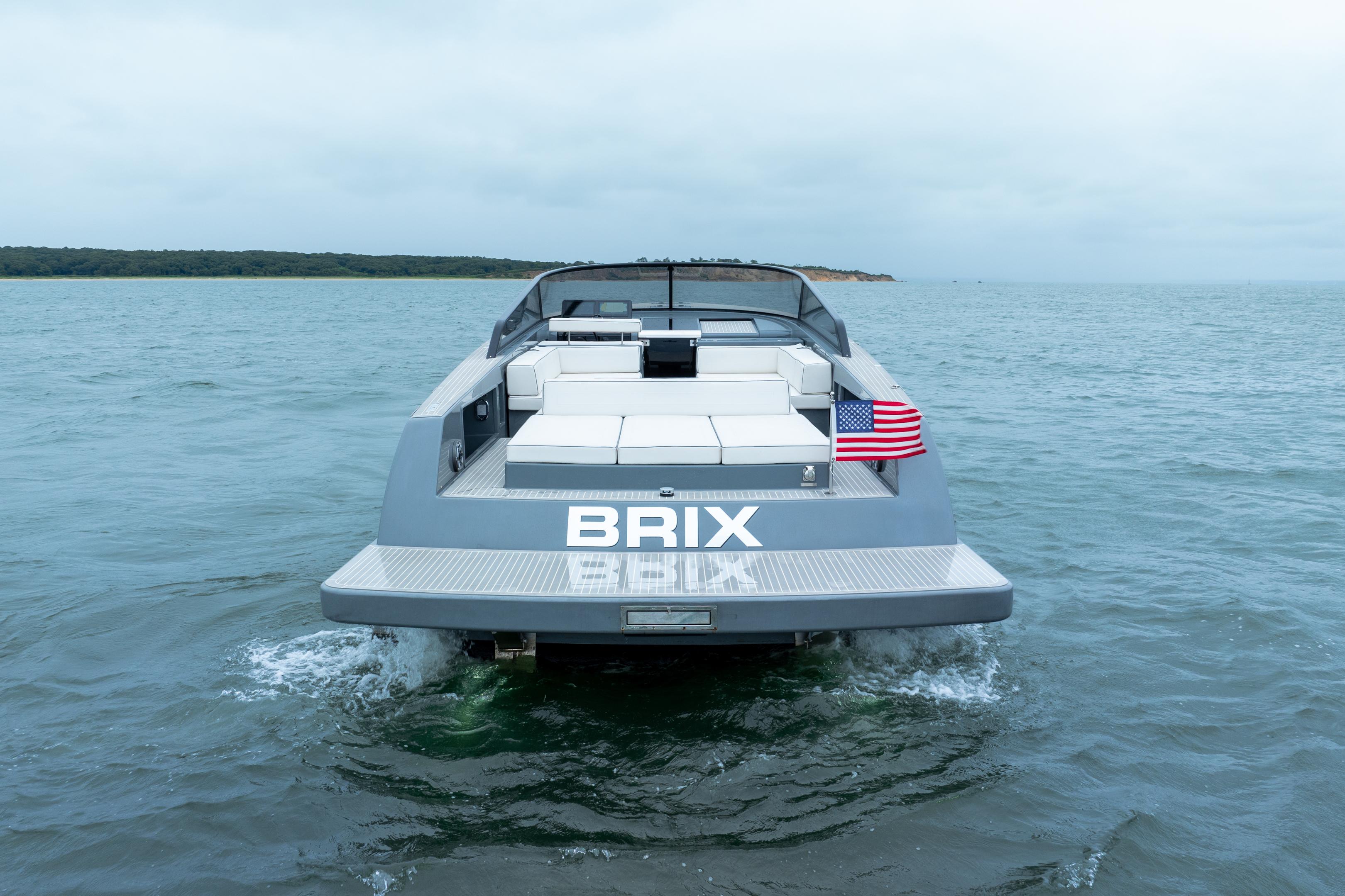 Brix Yacht Photos Pics 