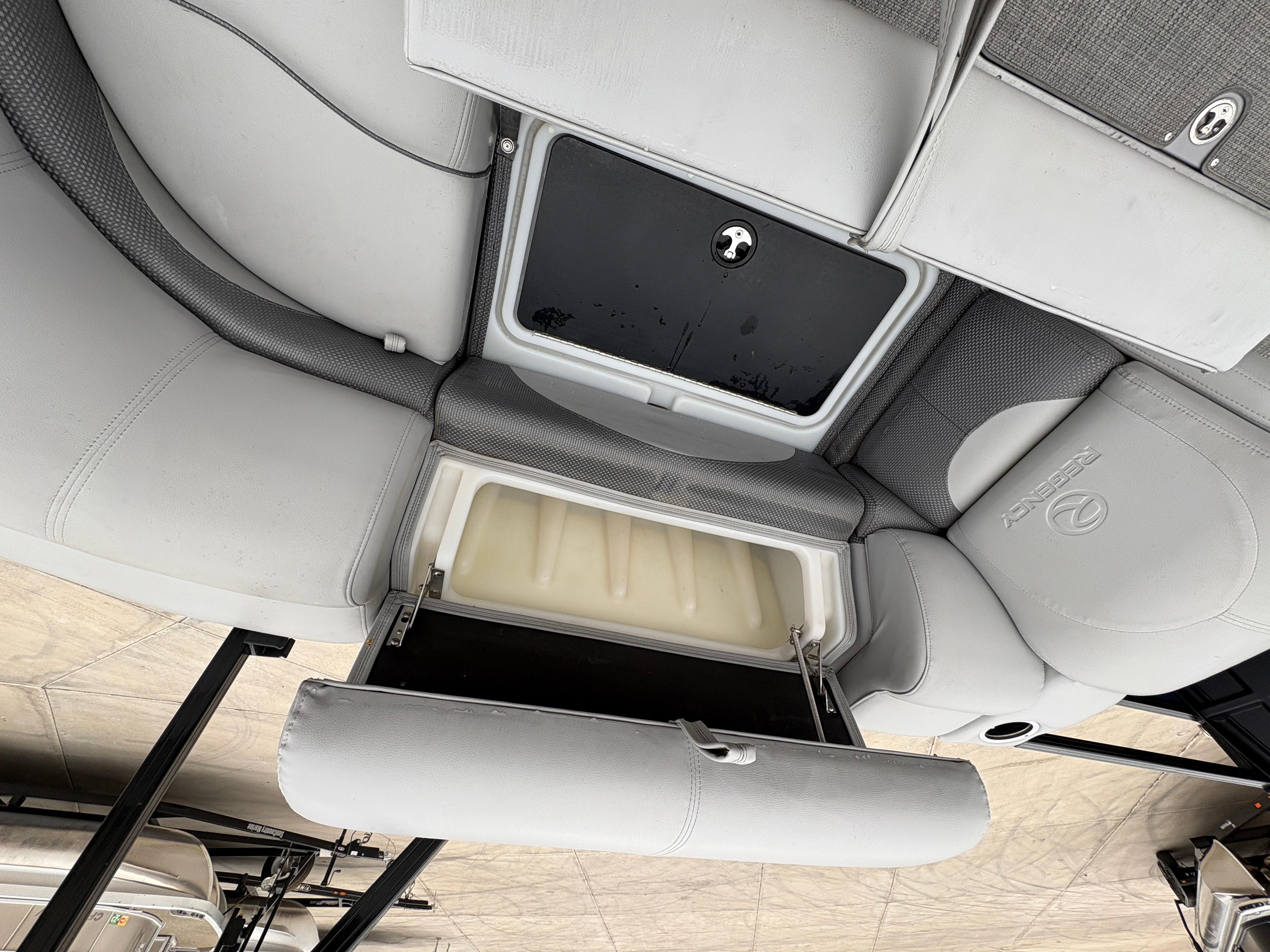 2019 Regency 210 DL3 #TBRW0687 inventory image at Sun Country Marine Group, Lake Havasu City, AZ 2019 Regency 210 DL3 #TBRW0687 inventory image at Sun Country Marine Group, Lake Havasu City, AZ