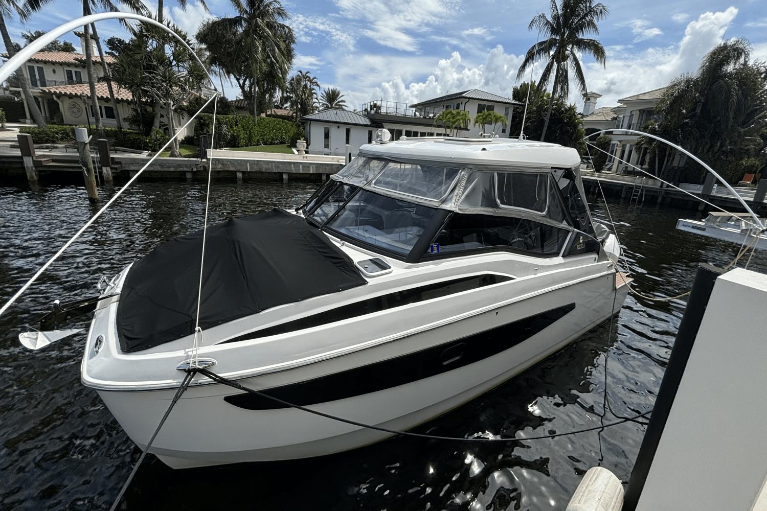 2023 Aquila 32 Sport Yacht For Sale