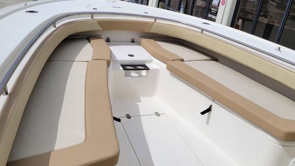 28' Scout, Listing Number 100914771, - Photo No. 3