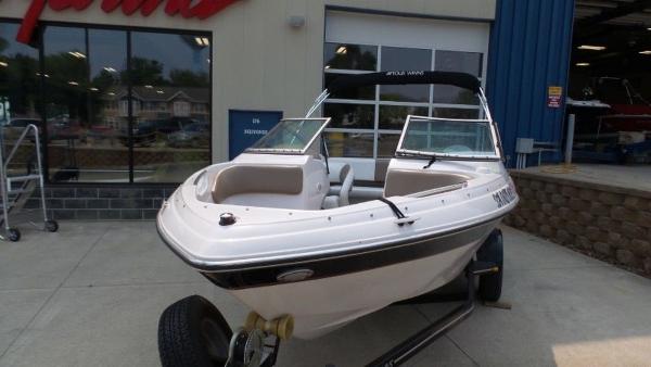2007 Four Winns boat for sale, model of the boat is 190 Horizon & Image # 17 of 19
