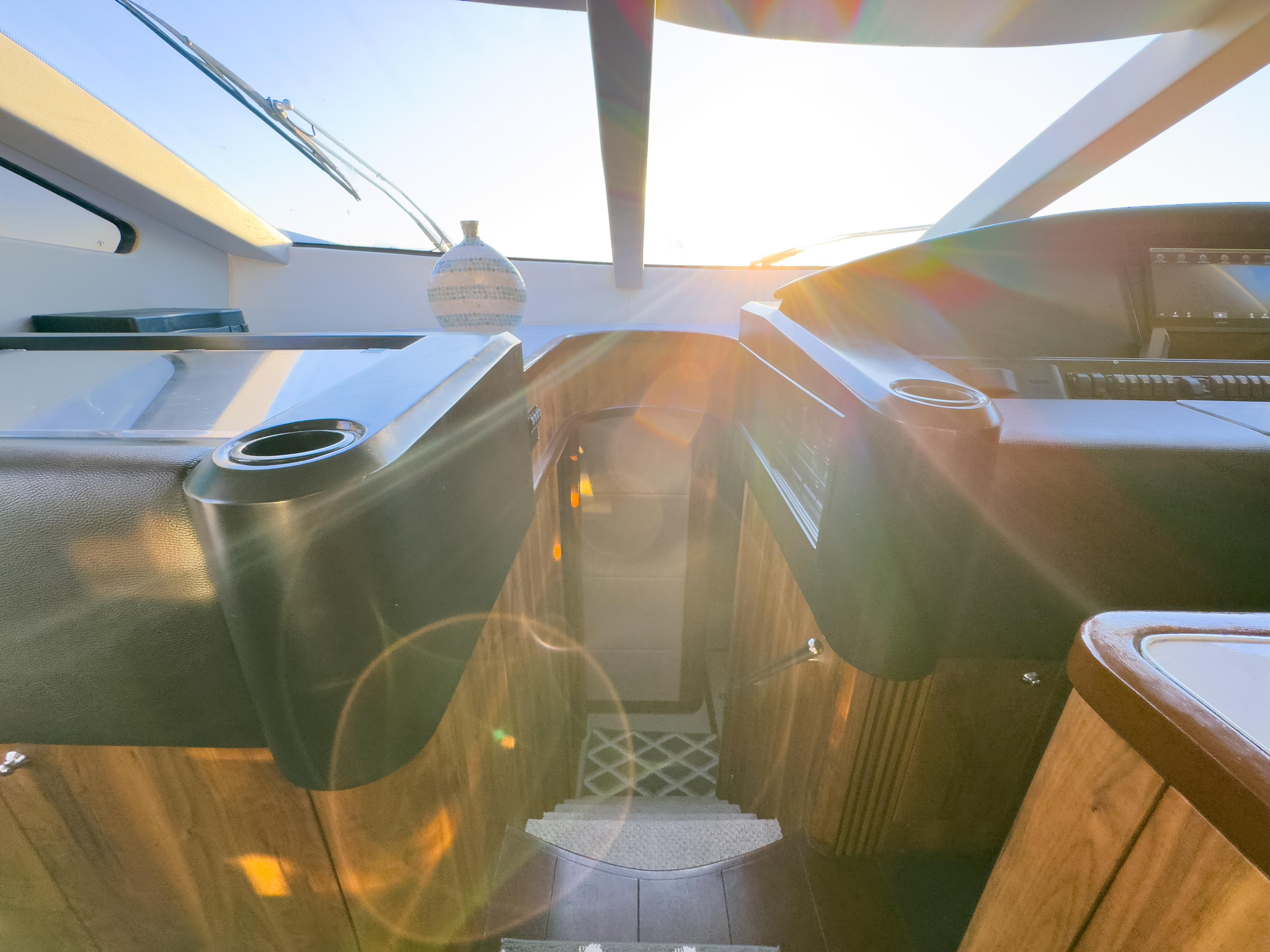 Sunseeker-Predator 82 2006-THE GAMBLER FL-US-9651031 | Thumbnail