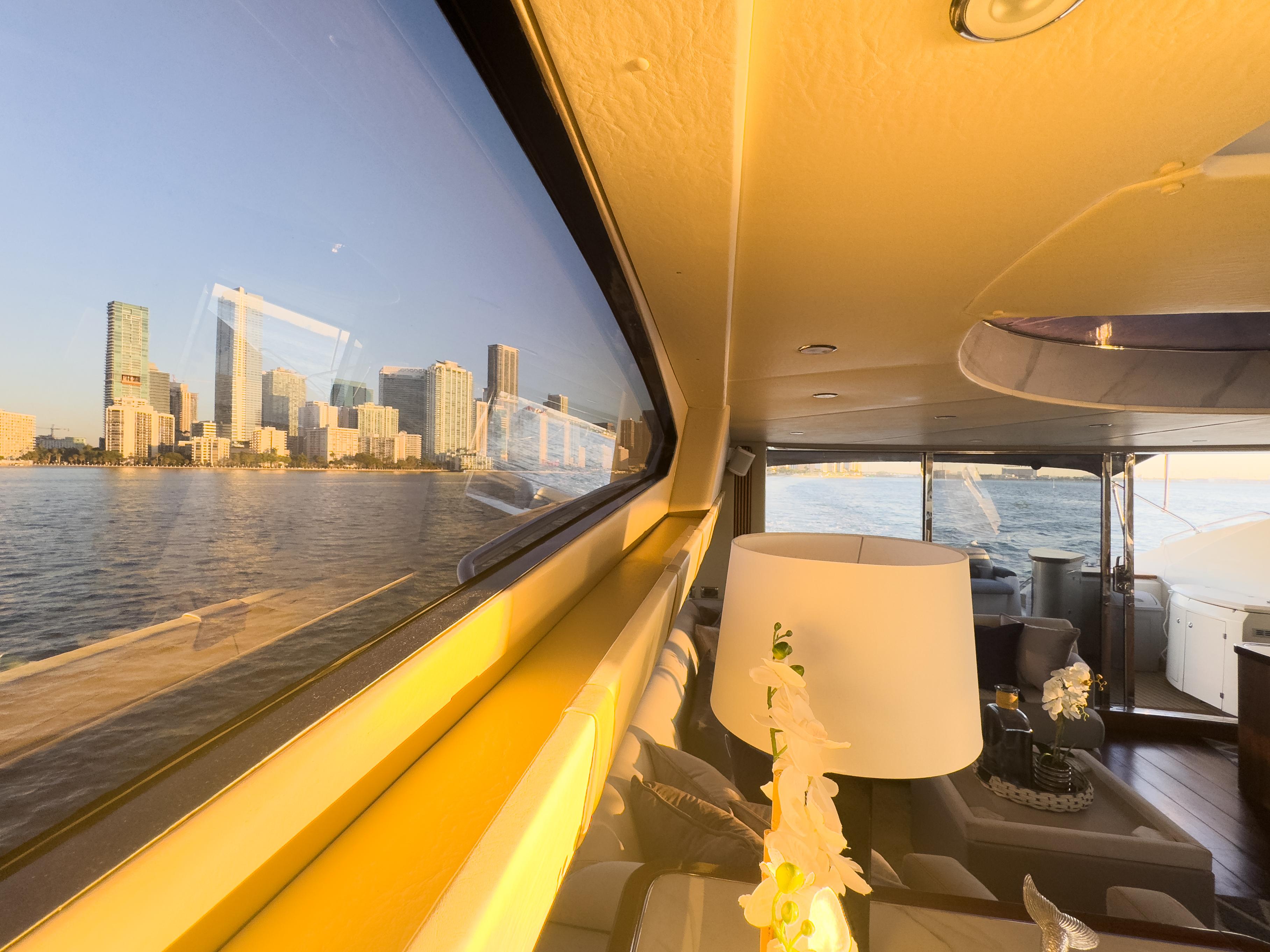 Sunseeker-Predator 82 2006-THE GAMBLER FL-US-9651031 | Thumbnail