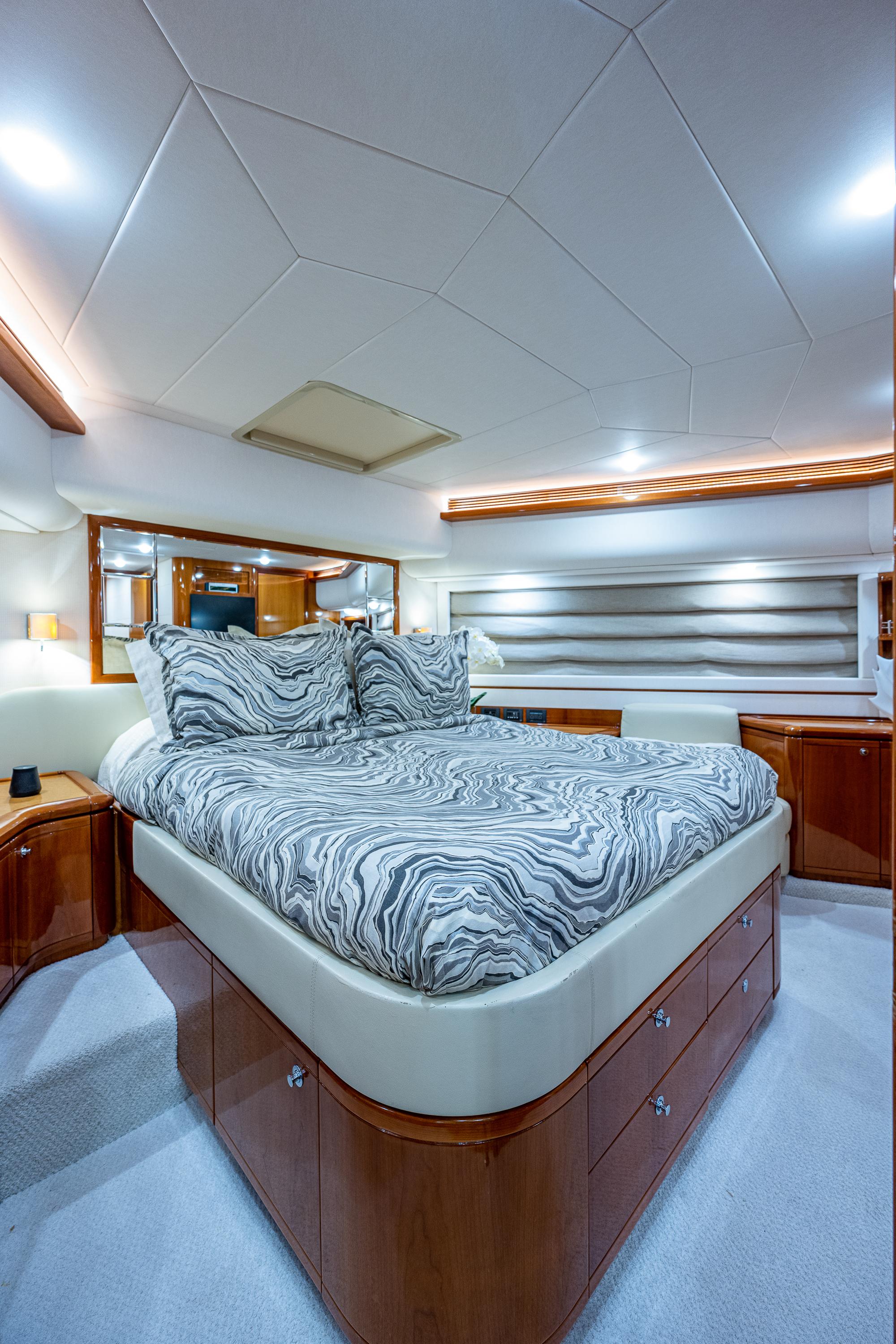 Ferretti Yachts-830 2006-La Bella Vita FL-US-9701035 | Thumbnail