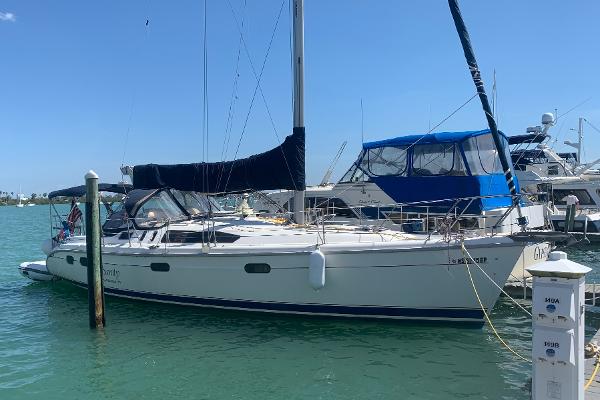 37' Hunter, Listing Number 100885993, - Photo No. 2