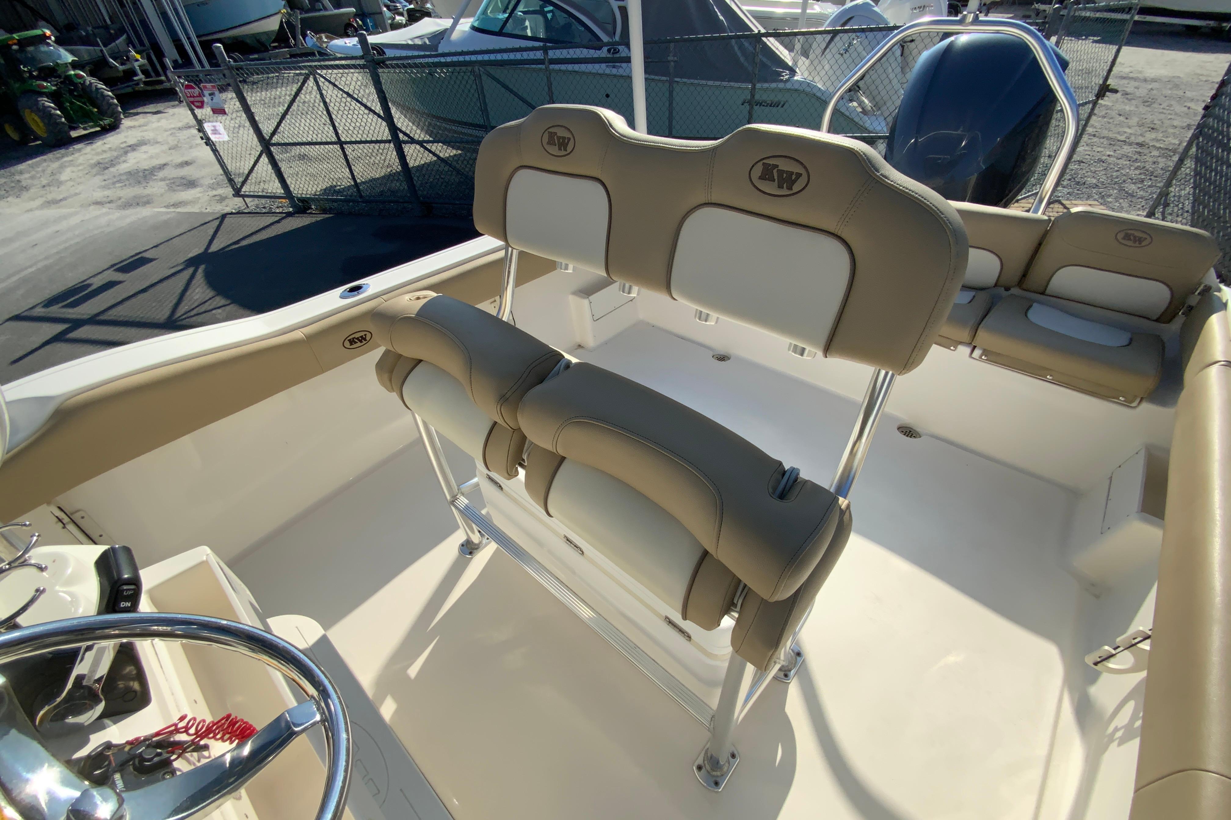 2019 Key west 239 FS-16