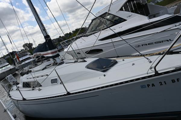 33' C & C Yachts, Listing Number 100883455, - Photo No. 7