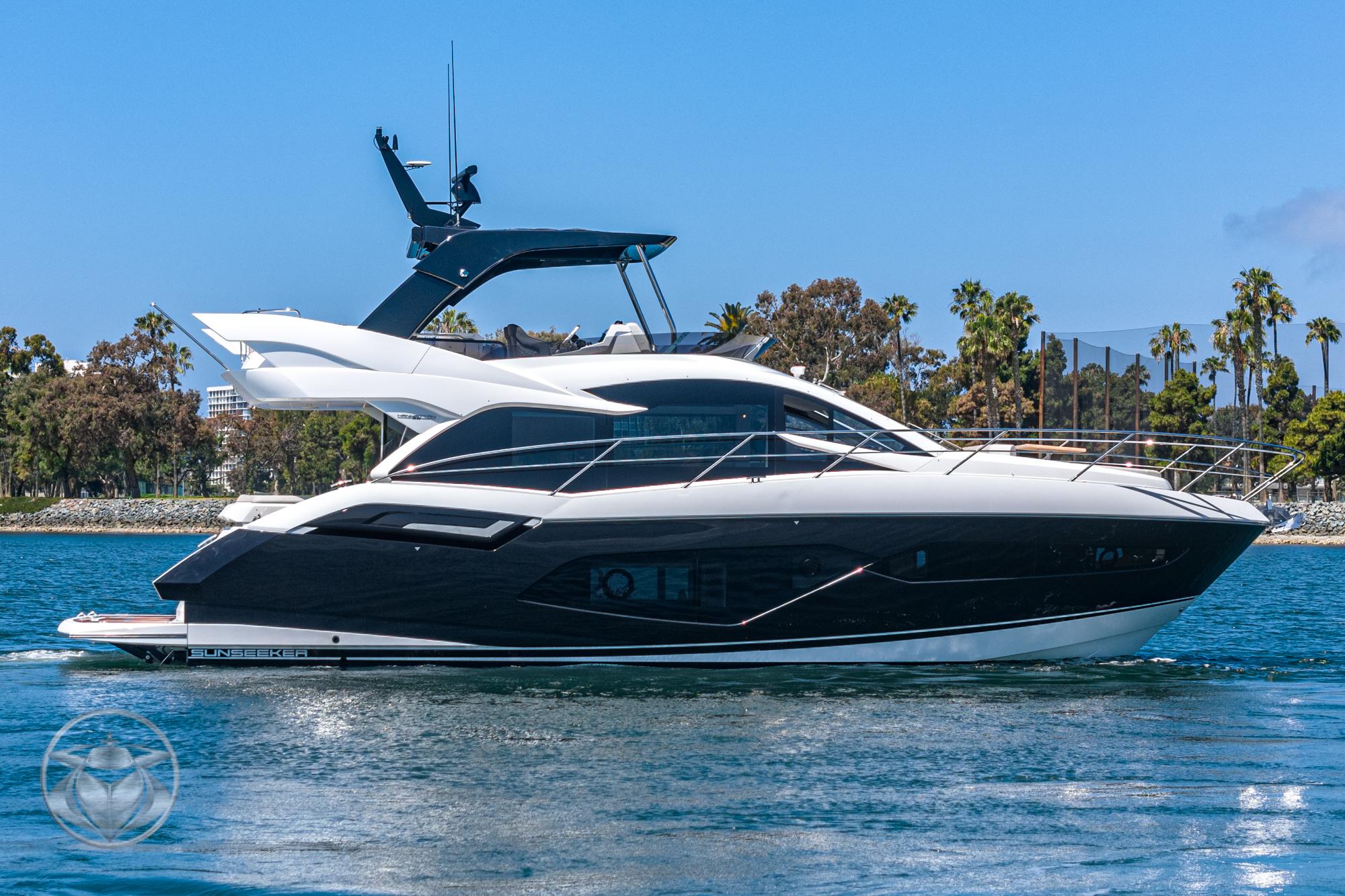 2024 Sunseeker Manhattan 55 #SS406-24 inventory image at Sun Country Marine Group, Newport Marina 2024 Sunseeker Manhattan 55 #SS406-24 inventory image at Sun Country Marine Group, Newport Marina