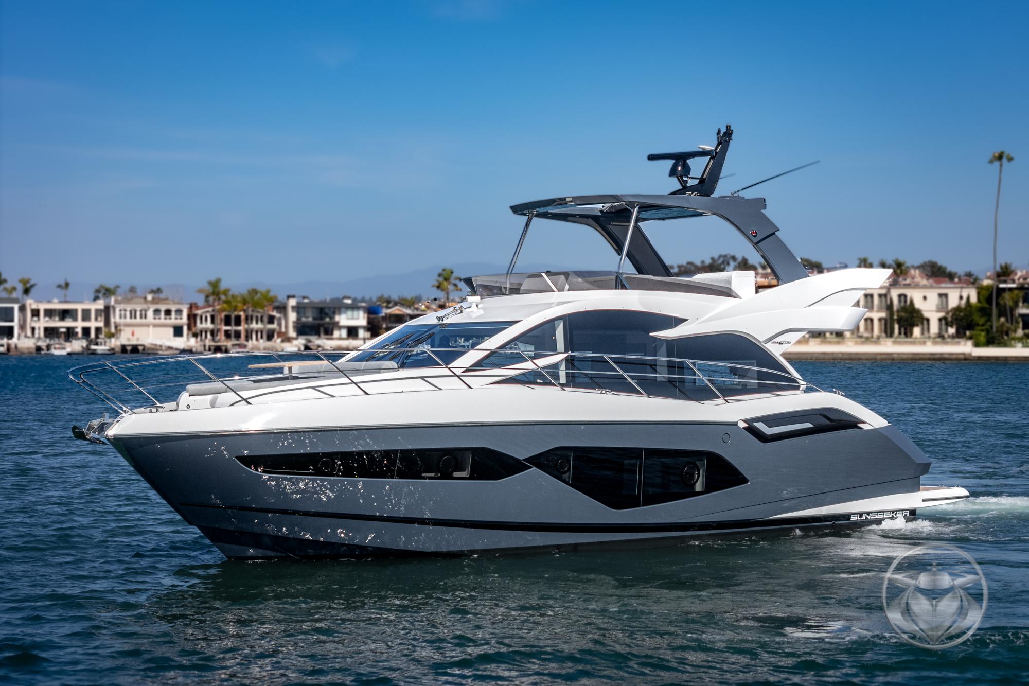 2025 Sunseeker Manhattan 55 #SS416 inventory image at Sun Country Marine Group, Newport Marina 2025 Sunseeker Manhattan 55 #SS416 inventory image at Sun Country Marine Group, Newport Marina