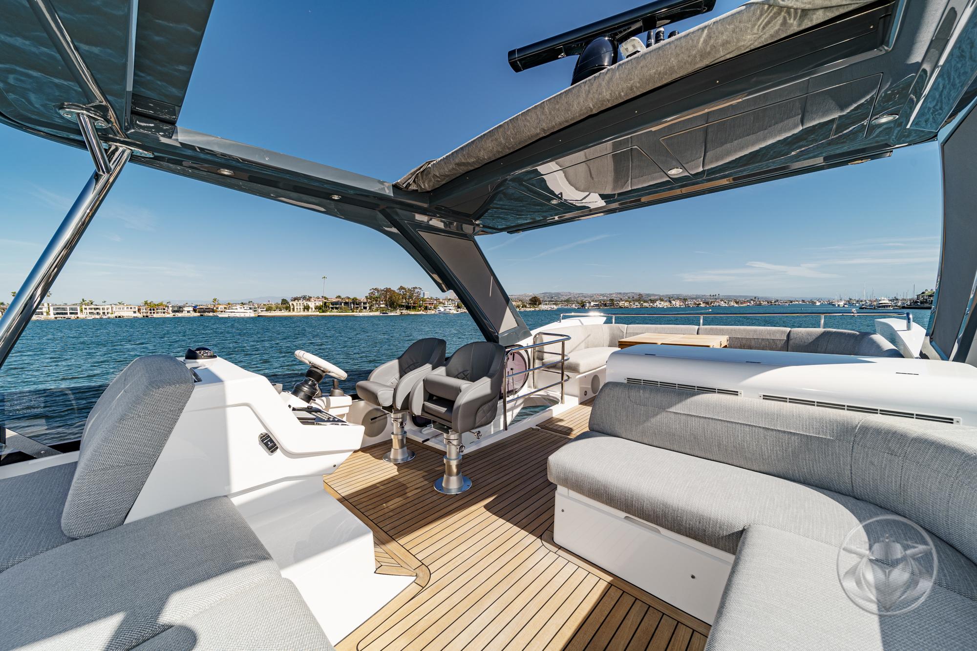 2025 Sunseeker Manhattan 55 #SS416 inventory image at Sun Country Marine Group, Newport Marina 2025 Sunseeker Manhattan 55 #SS416 inventory image at Sun Country Marine Group, Newport Marina