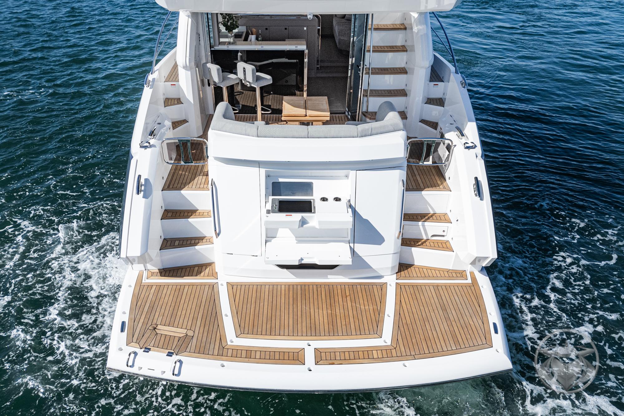 2025 Sunseeker Manhattan 55 #SS416 inventory image at Sun Country Marine Group, Newport Marina 2025 Sunseeker Manhattan 55 #SS416 inventory image at Sun Country Marine Group, Newport Marina