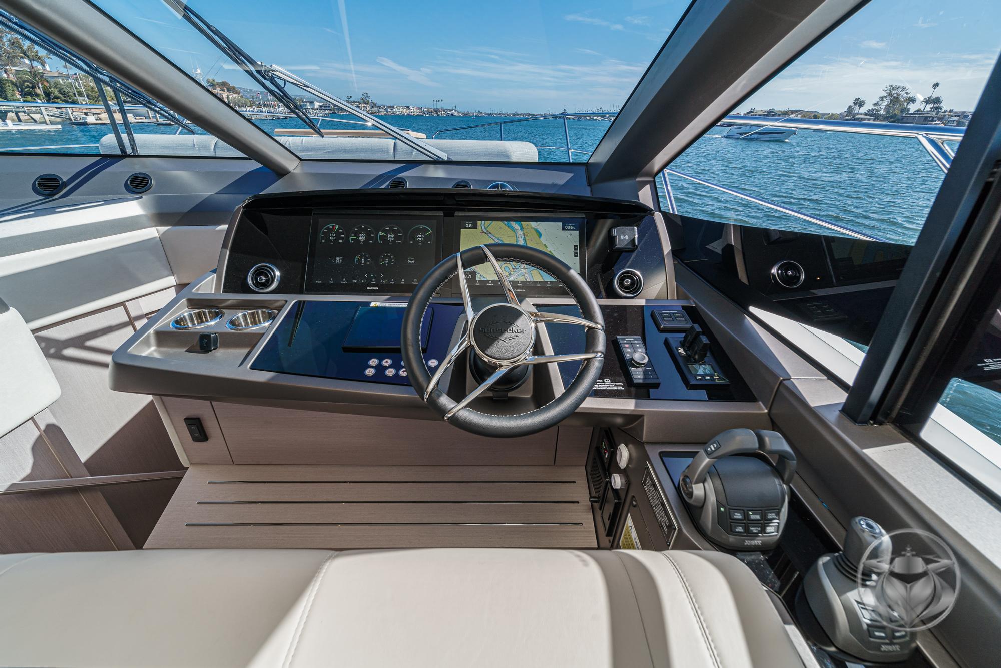 2025 Sunseeker Manhattan 55 #SS416 inventory image at Sun Country Marine Group, Newport Marina 2025 Sunseeker Manhattan 55 #SS416 inventory image at Sun Country Marine Group, Newport Marina