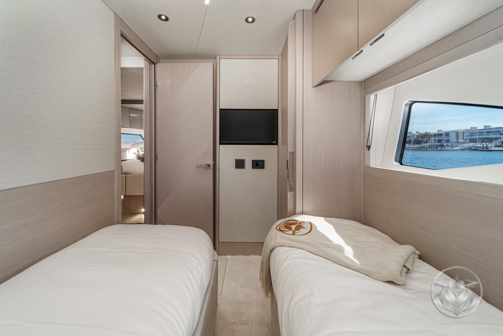 2025 Sunseeker Manhattan 55 #SS416 inventory image at Sun Country Marine Group, Newport Marina 2025 Sunseeker Manhattan 55 #SS416 inventory image at Sun Country Marine Group, Newport Marina