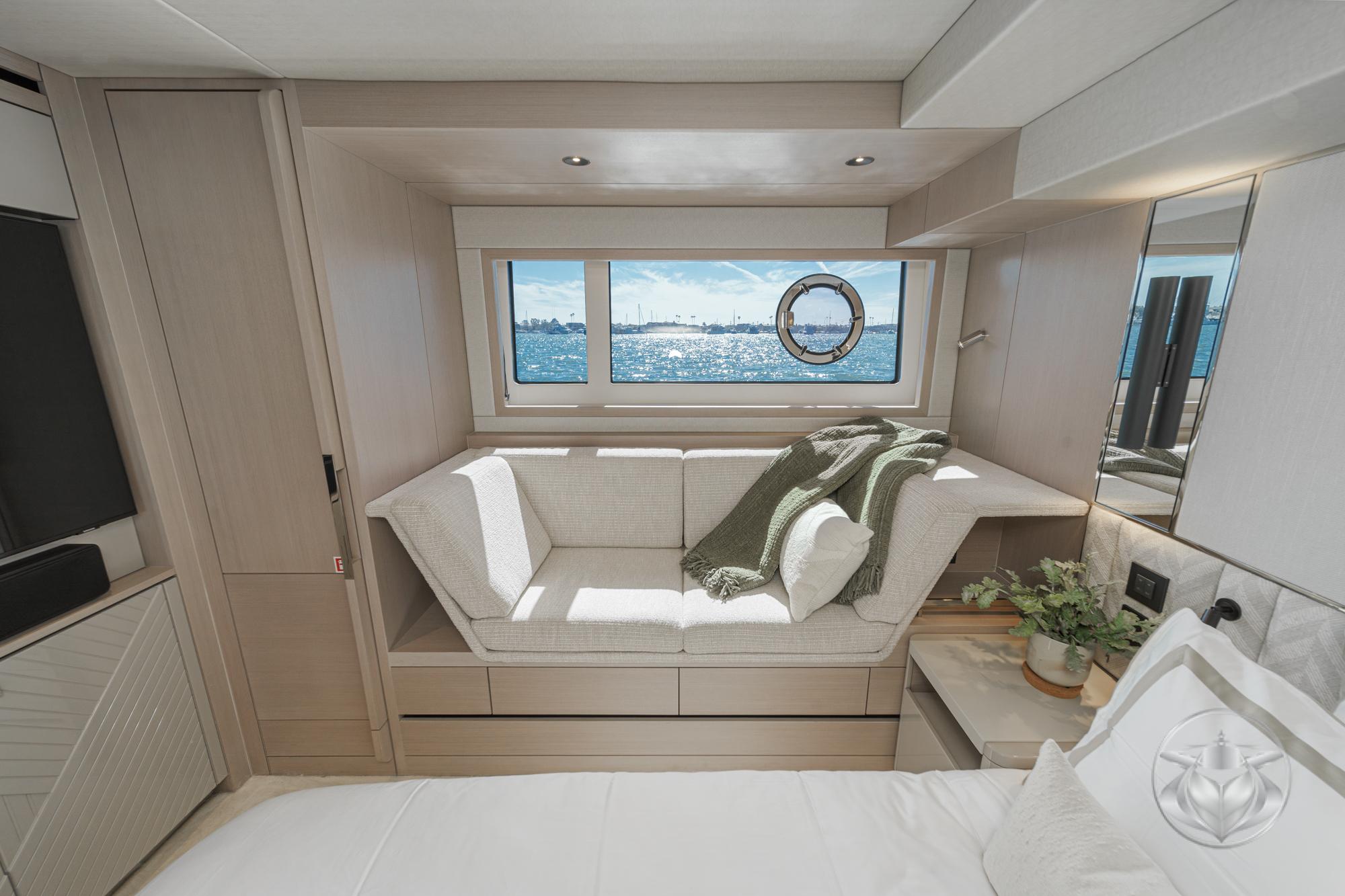 2025 Sunseeker Manhattan 55 #SS416 inventory image at Sun Country Marine Group, Newport Marina 2025 Sunseeker Manhattan 55 #SS416 inventory image at Sun Country Marine Group, Newport Marina