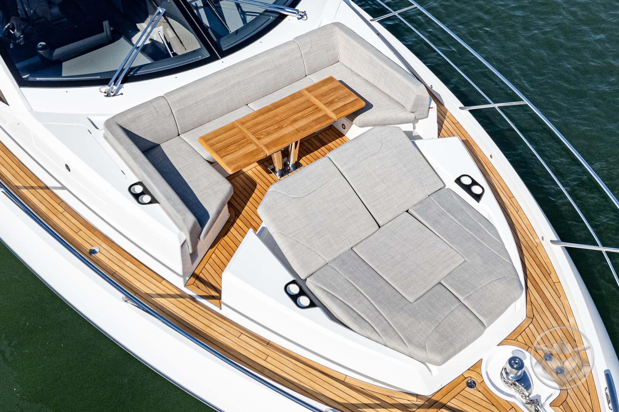 2025 Sunseeker Manhattan 68 #SS728 inventory image at Sun Country Marine Group, Newport Marina 2025 Sunseeker Manhattan 68 #SS728 inventory image at Sun Country Marine Group, Newport Marina