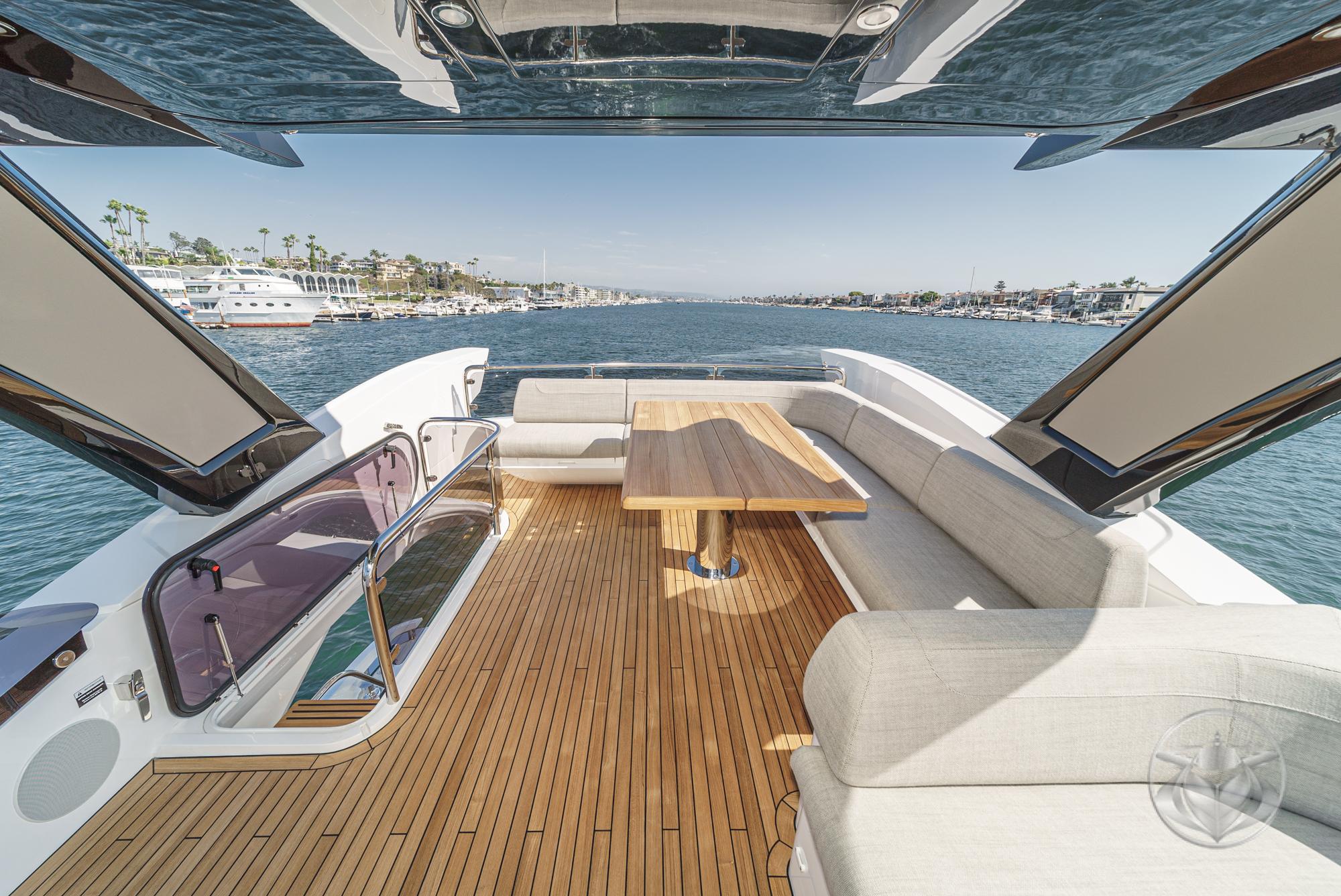 2025 Sunseeker Manhattan 68 #SS728 inventory image at Sun Country Marine Group, Newport Marina 2025 Sunseeker Manhattan 68 #SS728 inventory image at Sun Country Marine Group, Newport Marina