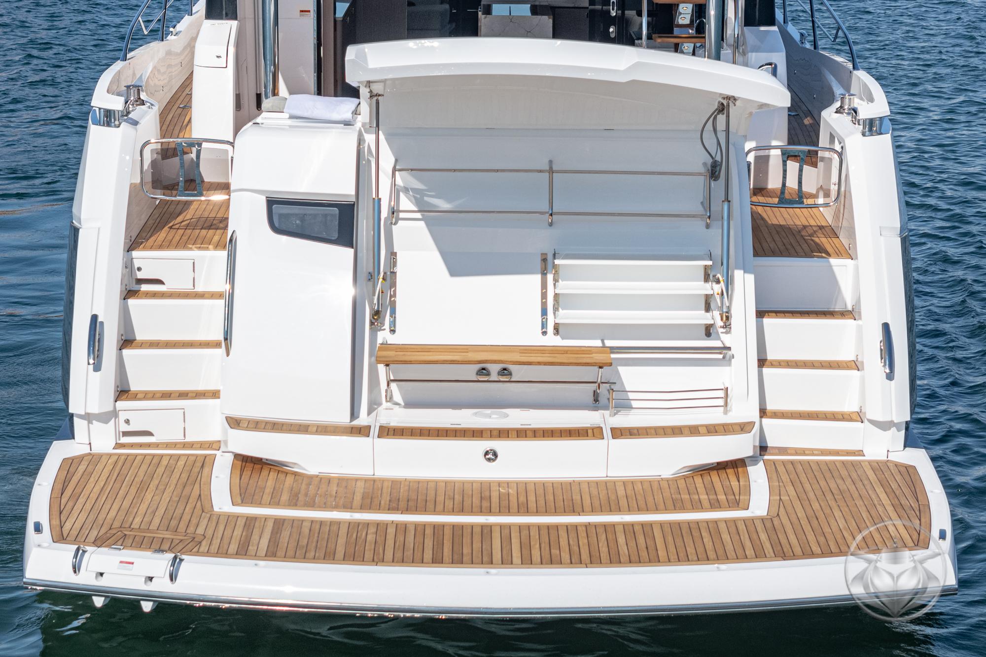 2025 Sunseeker Manhattan 68 #SS728 inventory image at Sun Country Marine Group, Newport Marina 2025 Sunseeker Manhattan 68 #SS728 inventory image at Sun Country Marine Group, Newport Marina