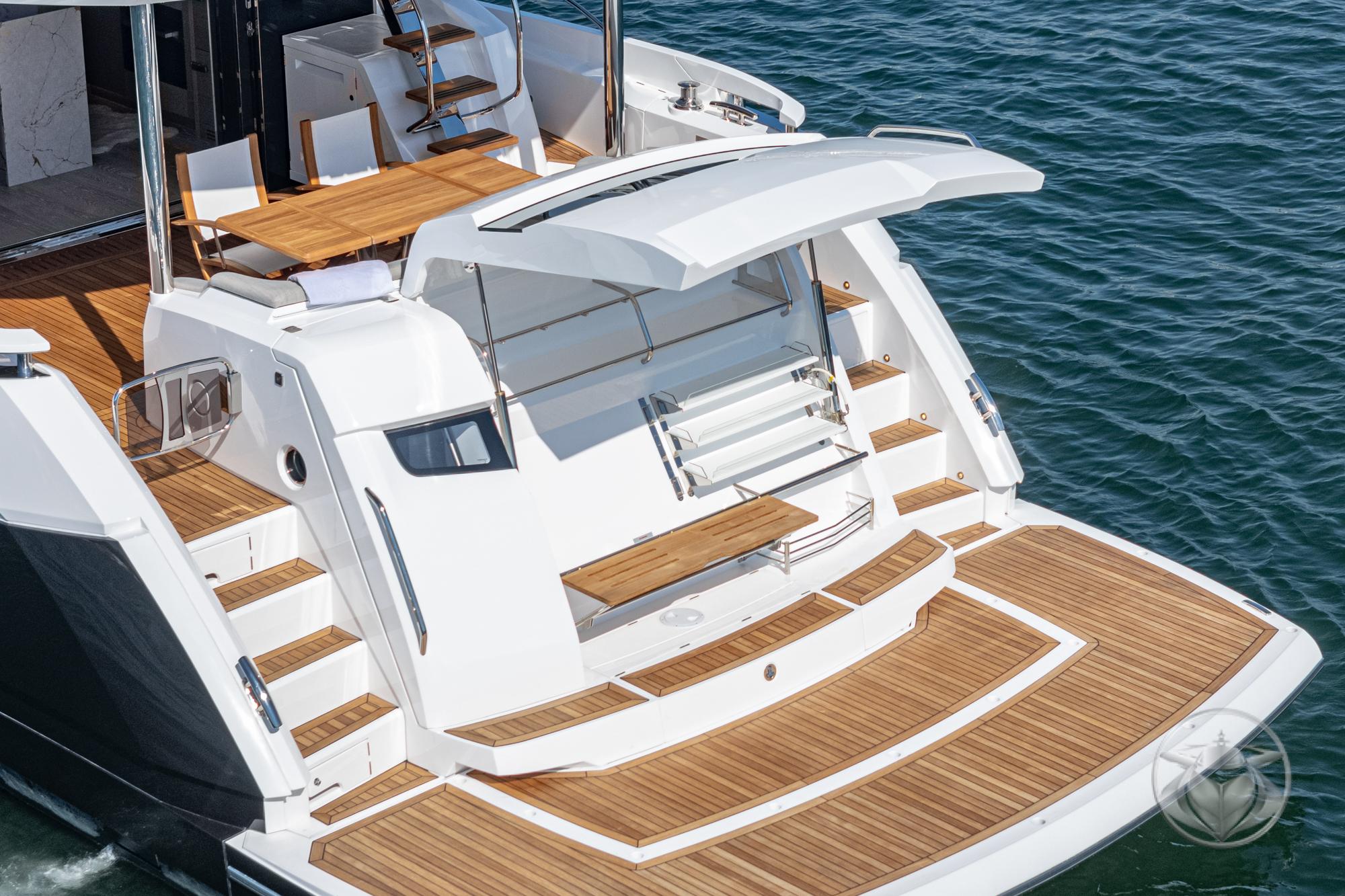 2025 Sunseeker Manhattan 68 #SS728 inventory image at Sun Country Marine Group, Newport Marina 2025 Sunseeker Manhattan 68 #SS728 inventory image at Sun Country Marine Group, Newport Marina