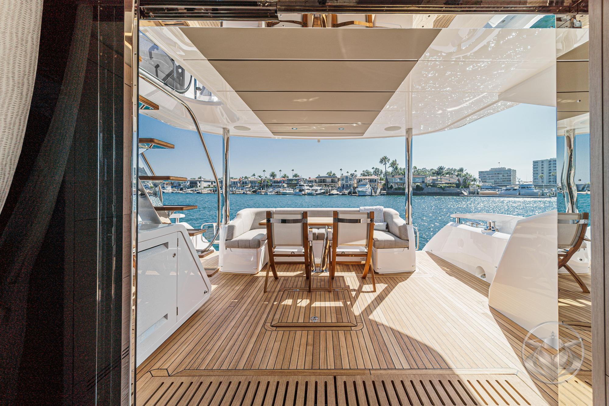 2025 Sunseeker Manhattan 68 #SS728 inventory image at Sun Country Marine Group, Newport Marina 2025 Sunseeker Manhattan 68 #SS728 inventory image at Sun Country Marine Group, Newport Marina