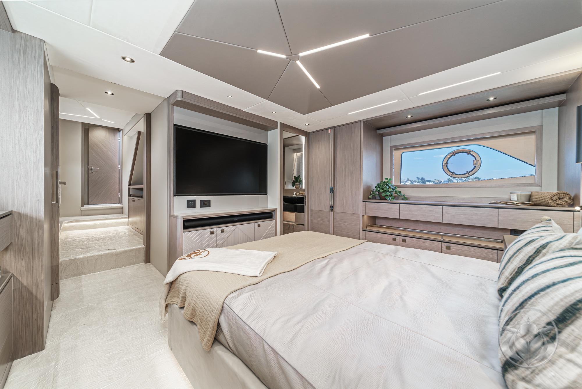 2025 Sunseeker Manhattan 68 #SS728 inventory image at Sun Country Marine Group, Newport Marina 2025 Sunseeker Manhattan 68 #SS728 inventory image at Sun Country Marine Group, Newport Marina
