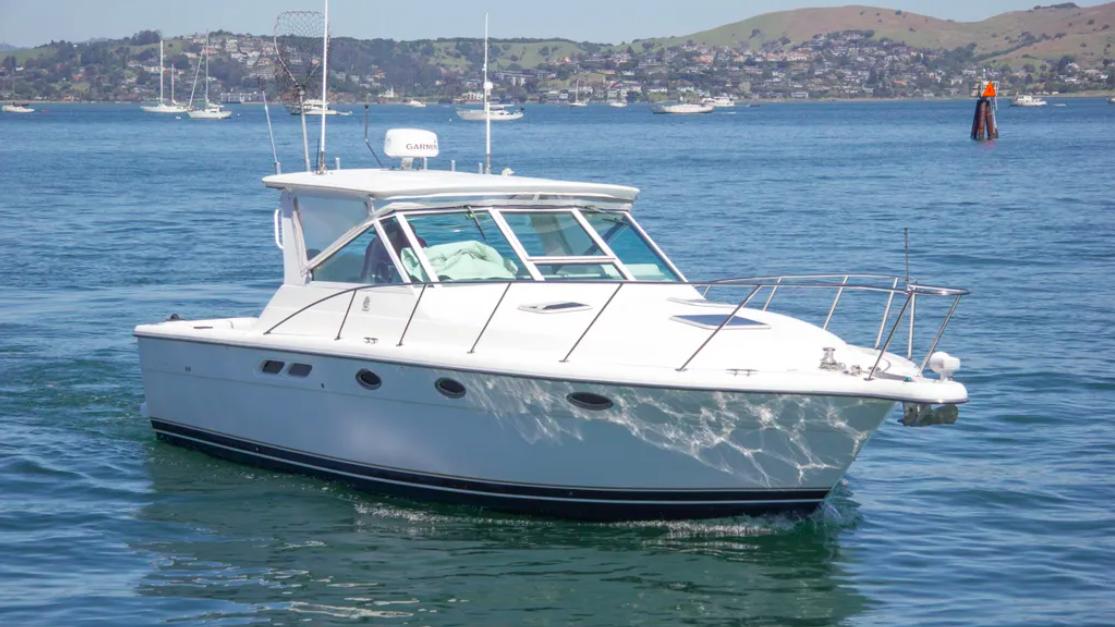 2002 31' Tiara Yachts 3100 Open